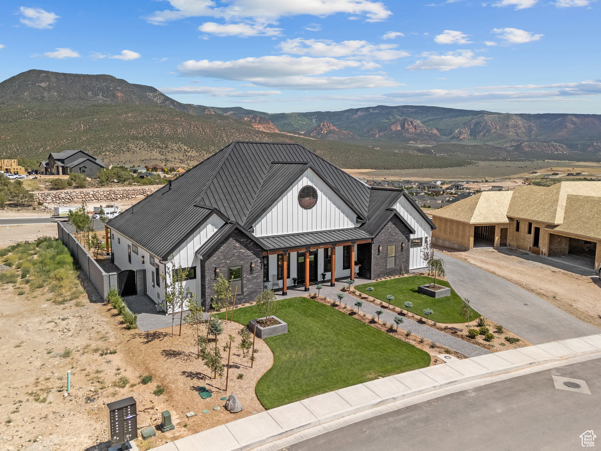 main property photo 75