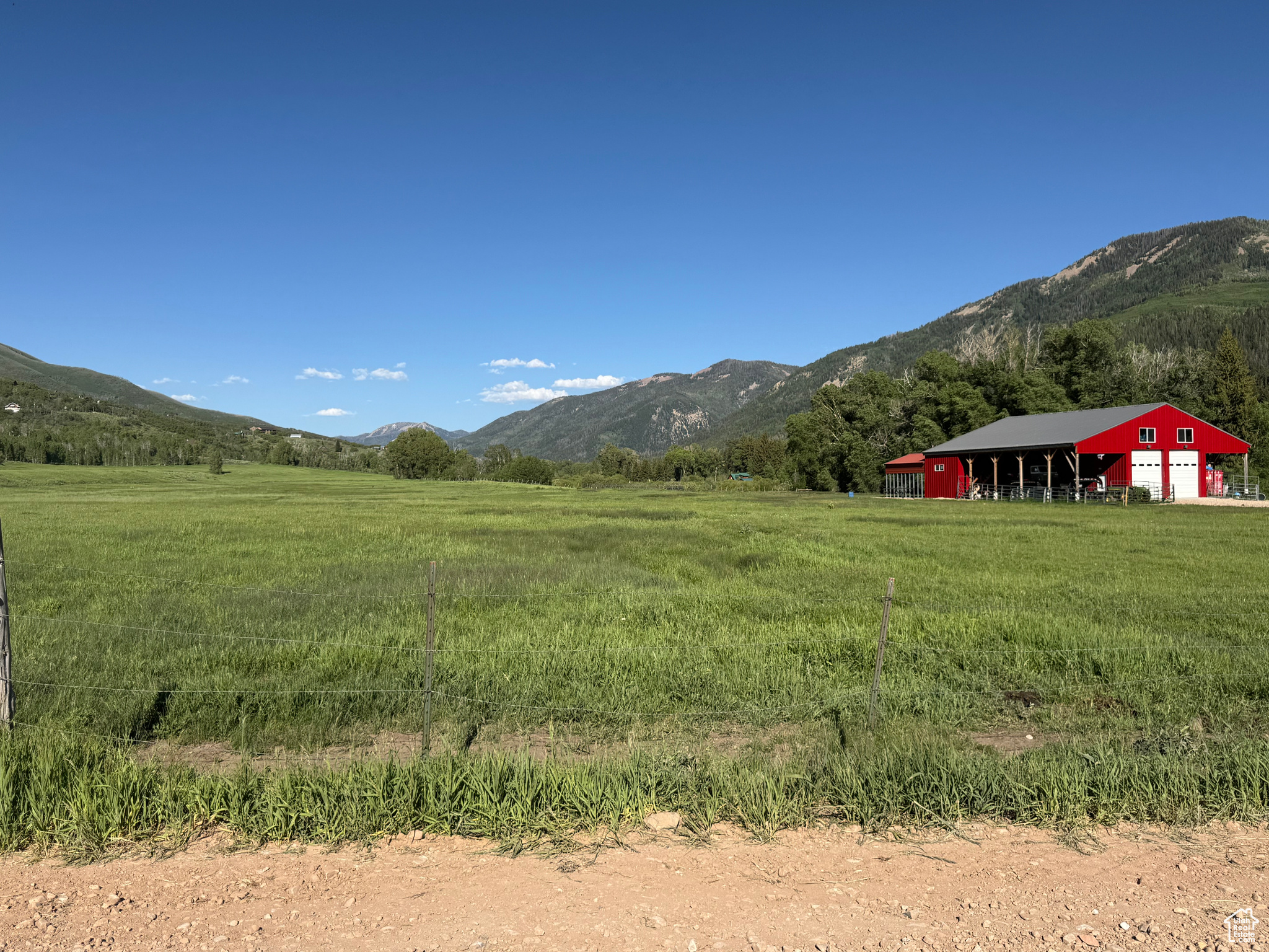 main property photo 21