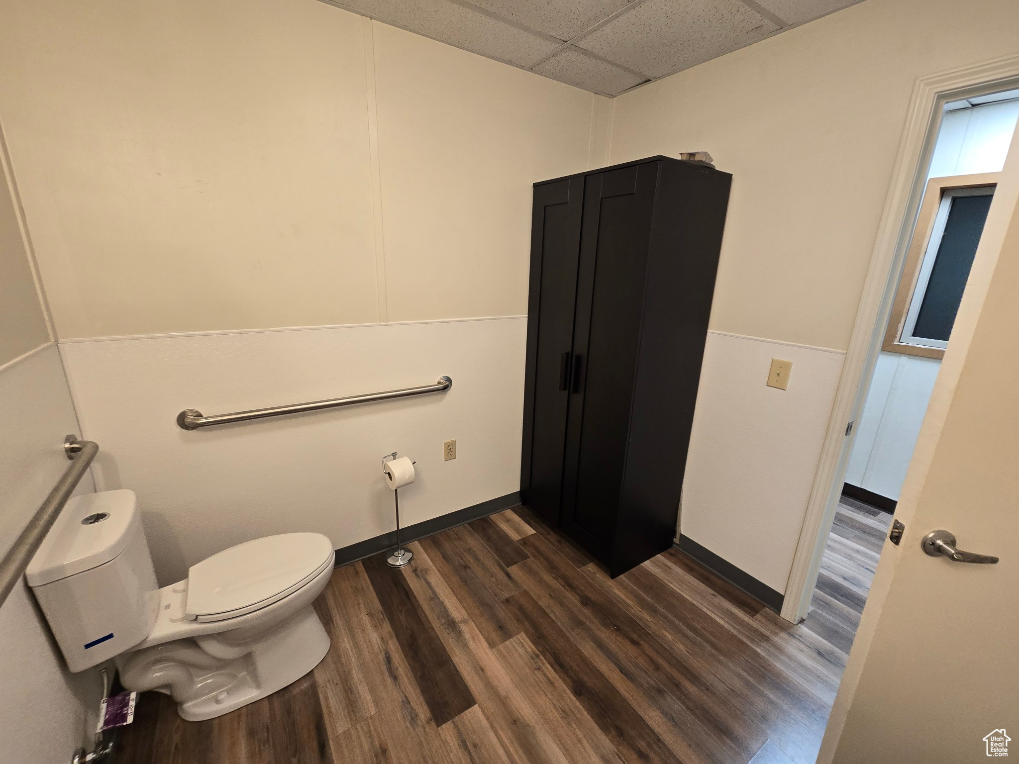 main property photo 14