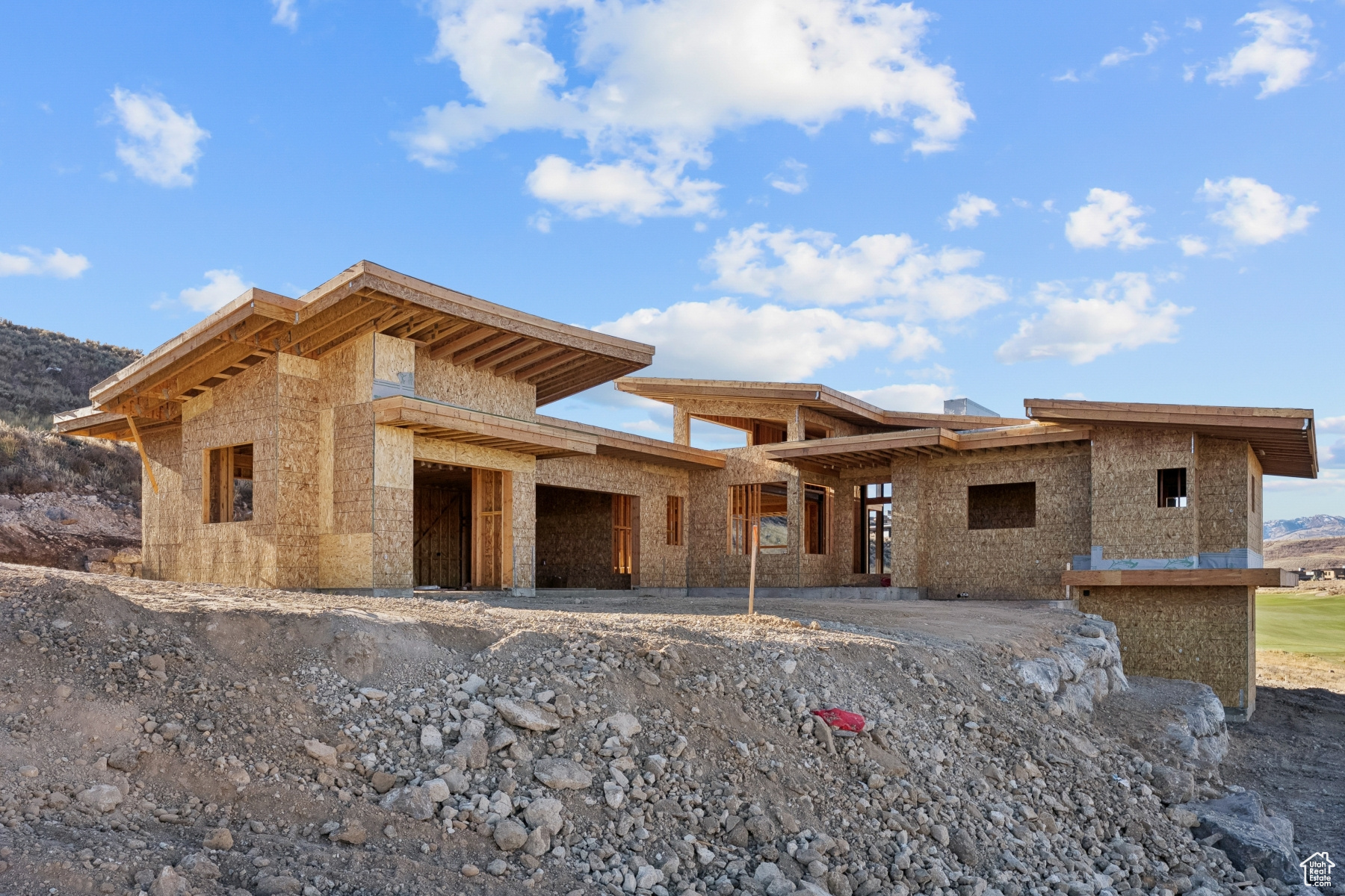 main property photo 65