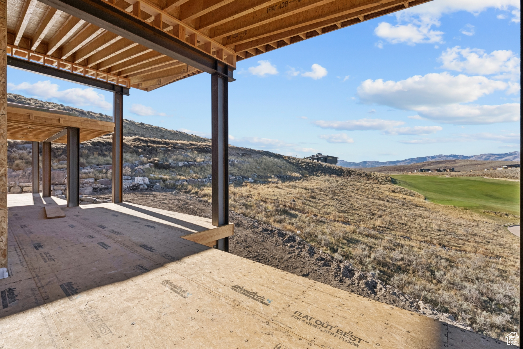 main property photo 67