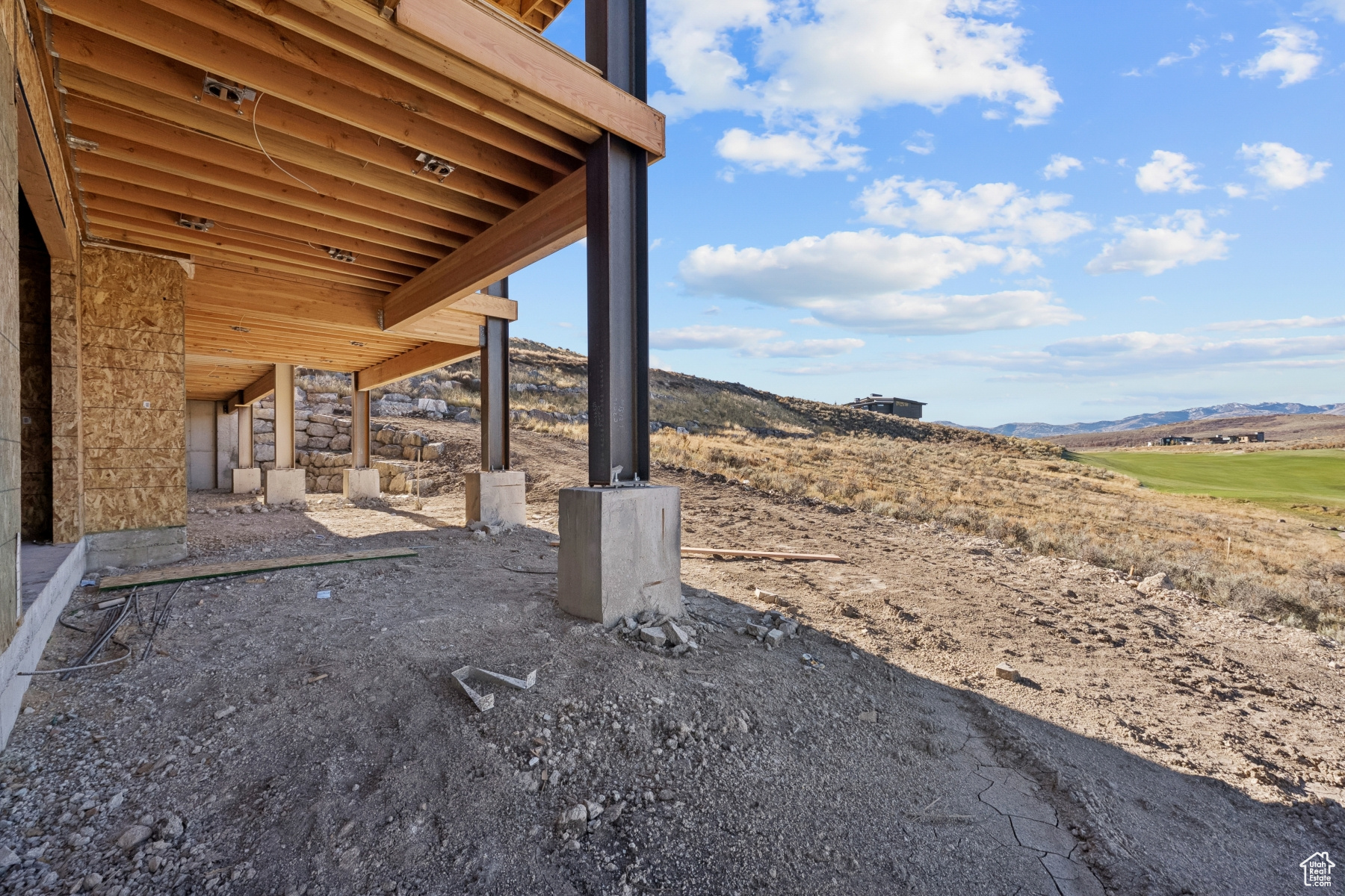 main property photo 73
