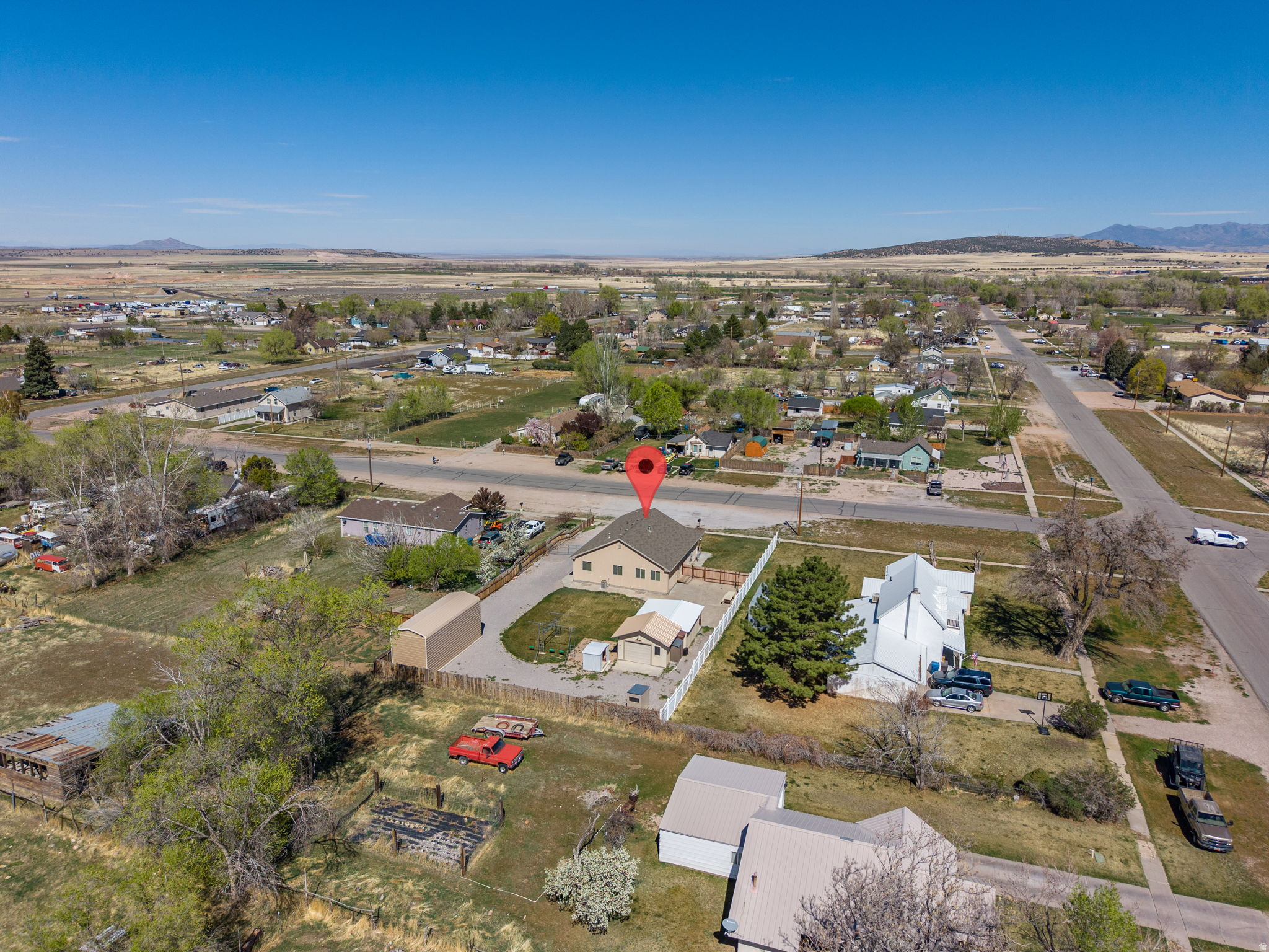 main property photo 51