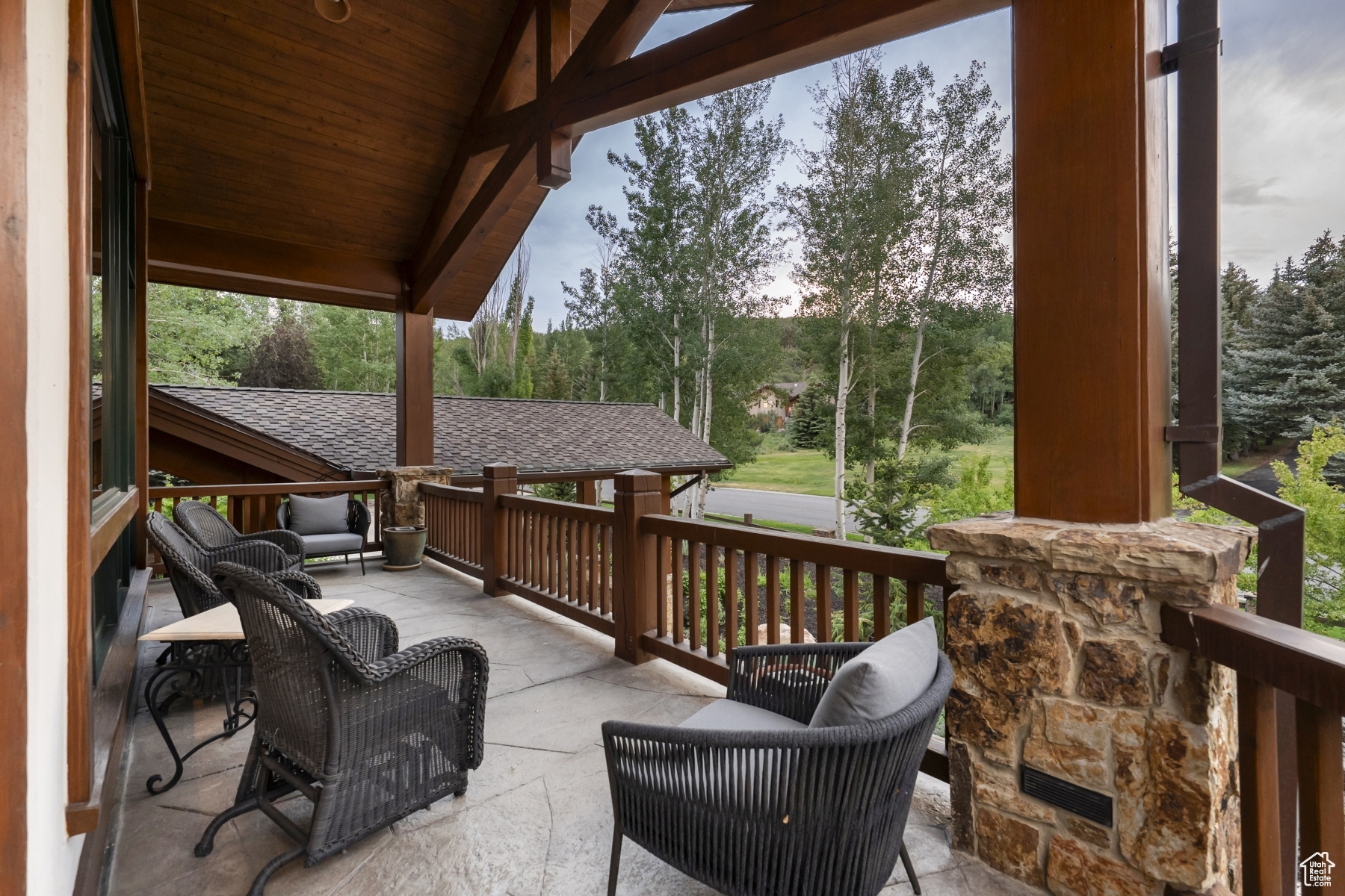 main property photo 88