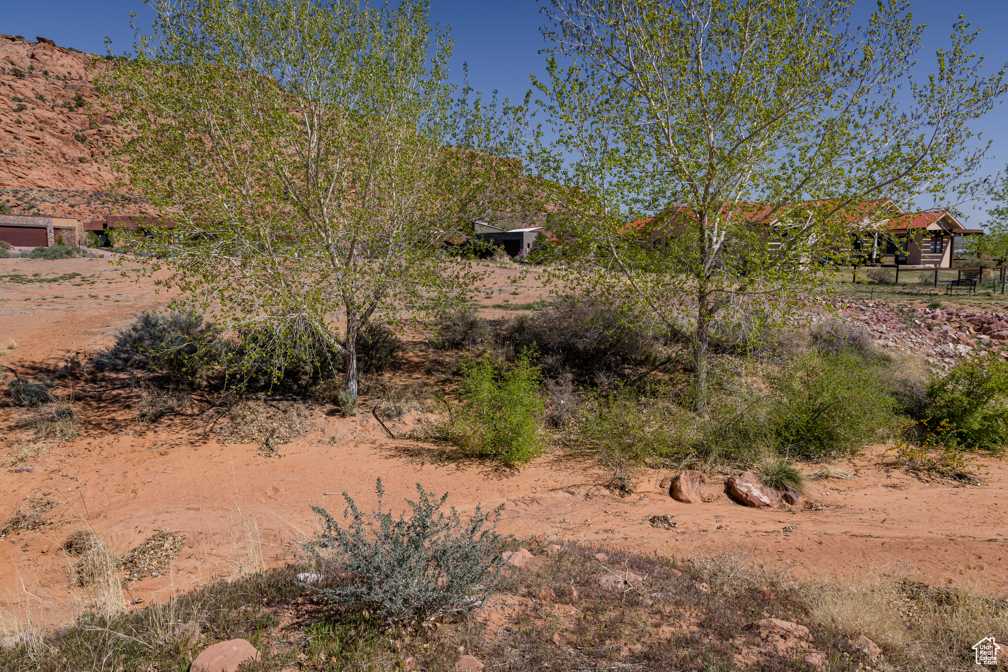 main property photo 14