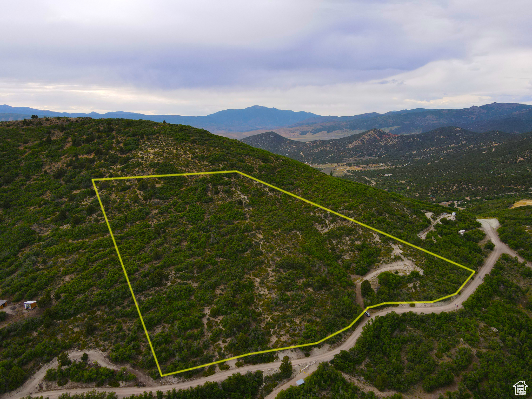 main property photo 16