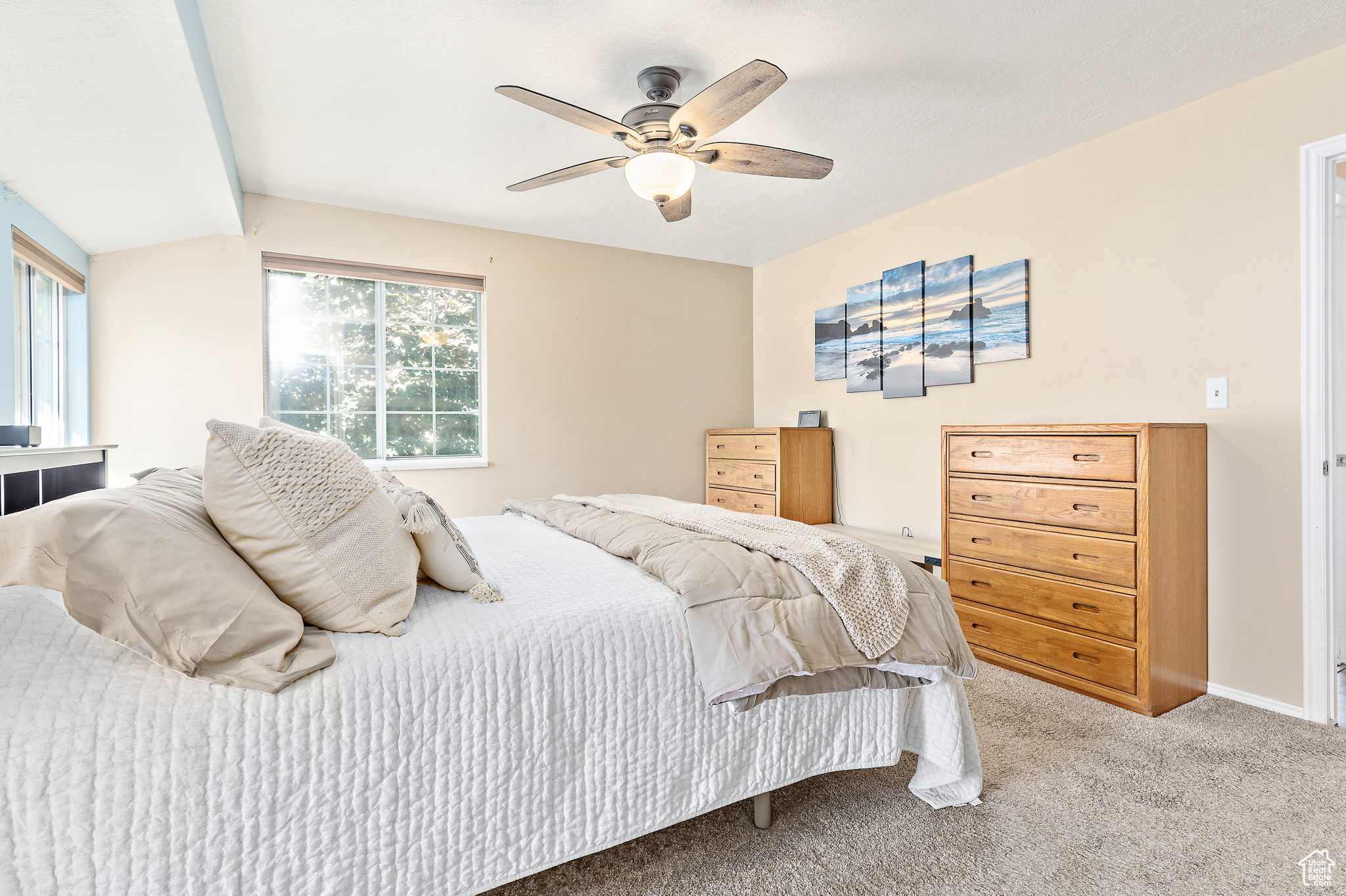 property viewer photo 16