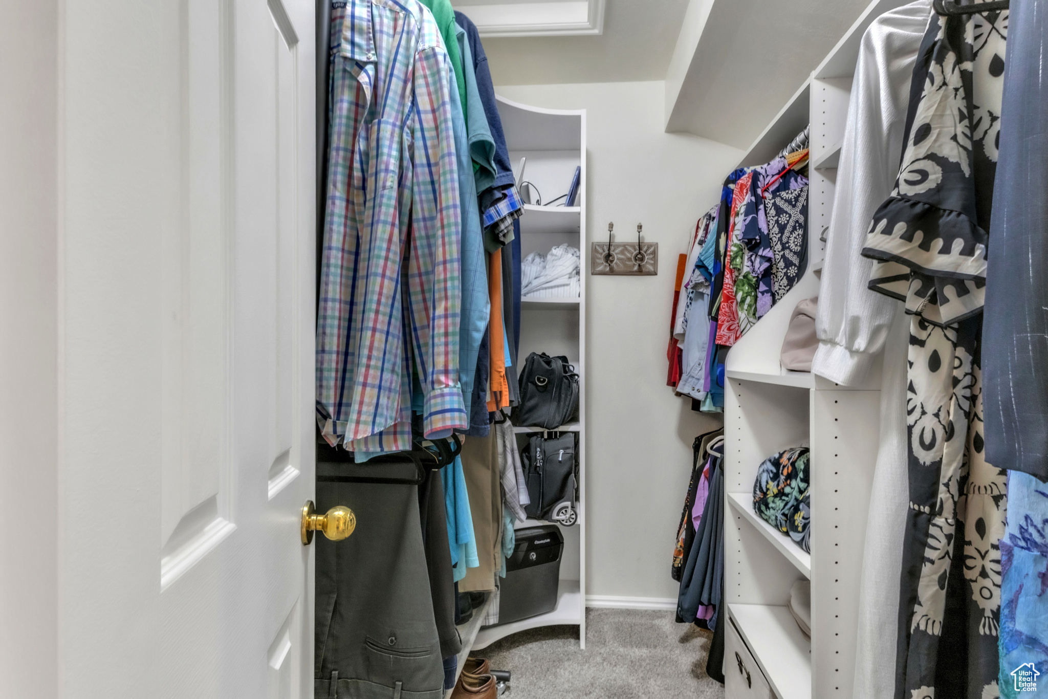 property viewer photo 18