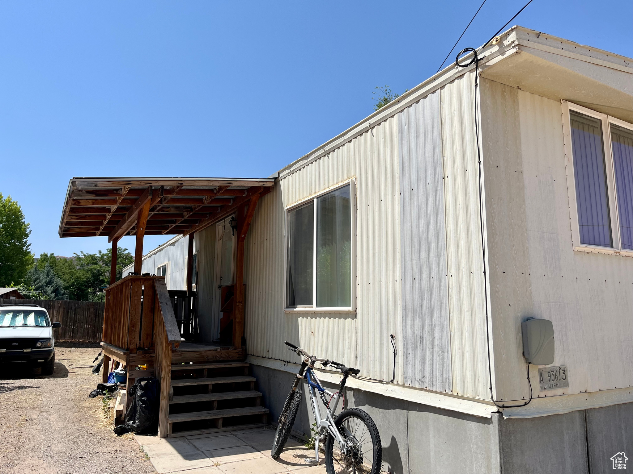 main property photo 22