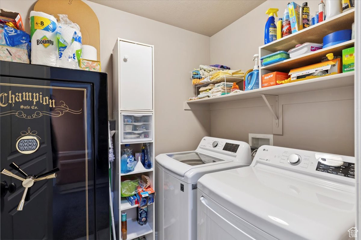 property viewer photo 25