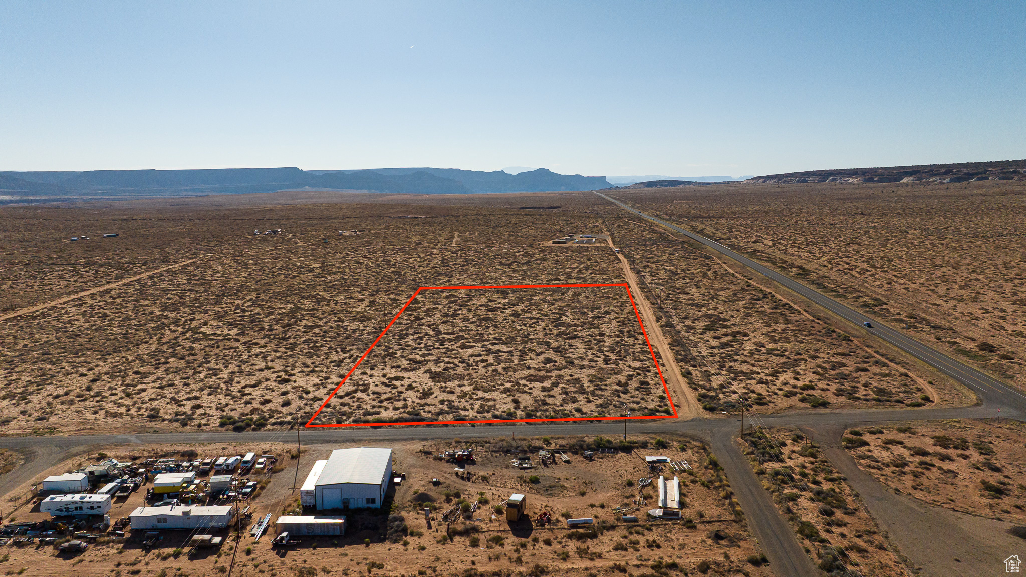 main property photo 2