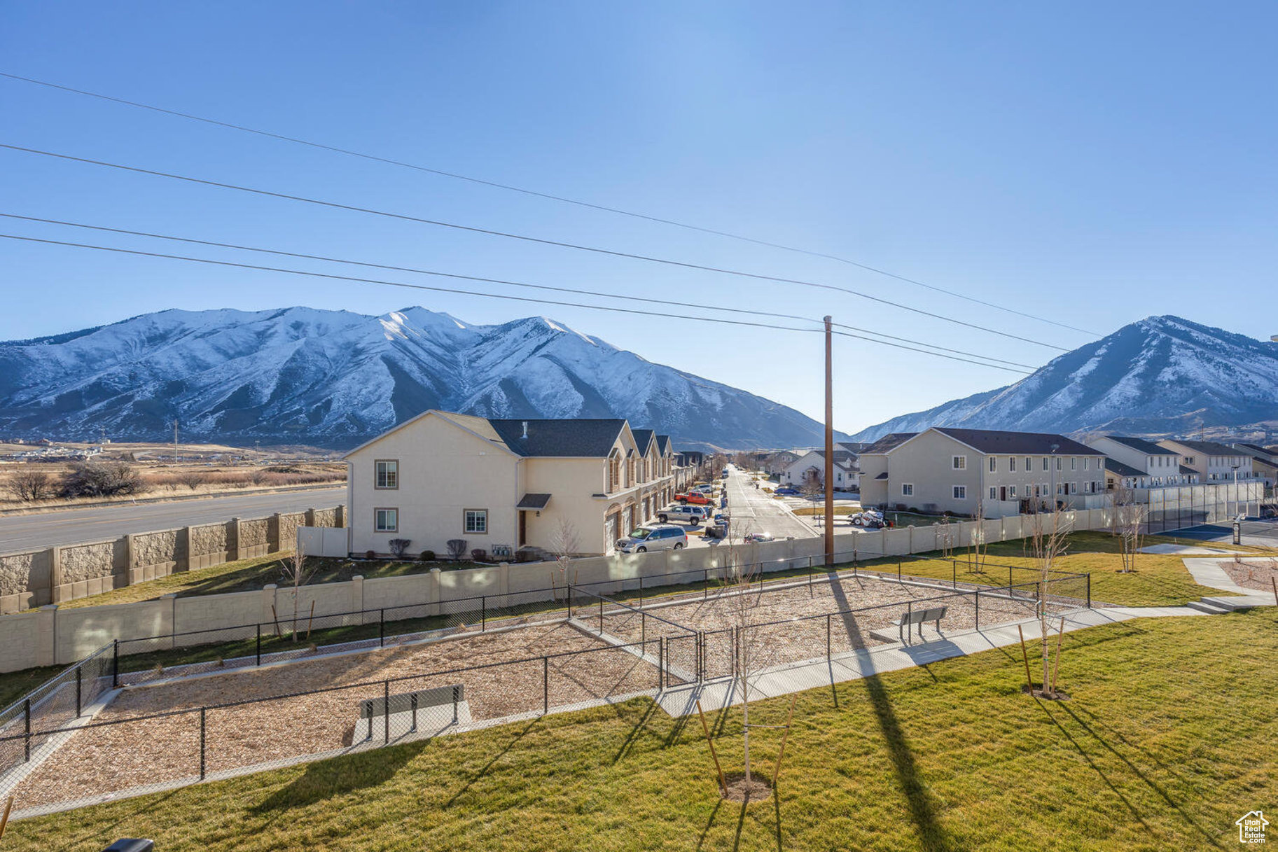 main property photo 60