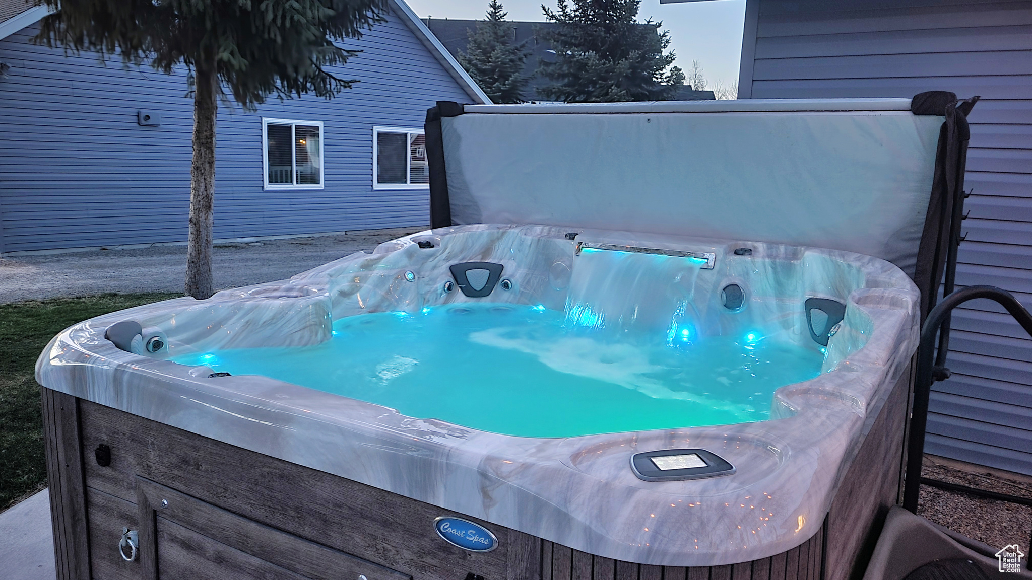 main property photo 46