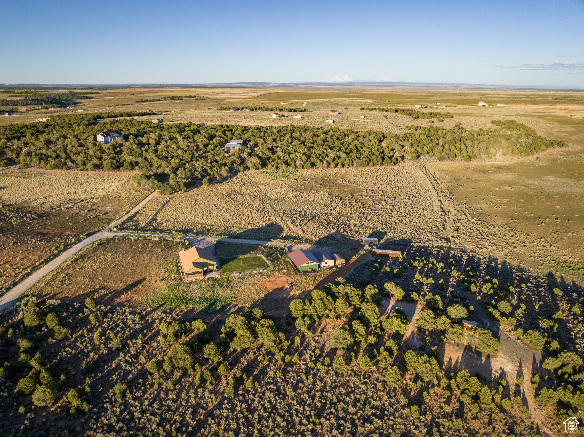 main property photo 17