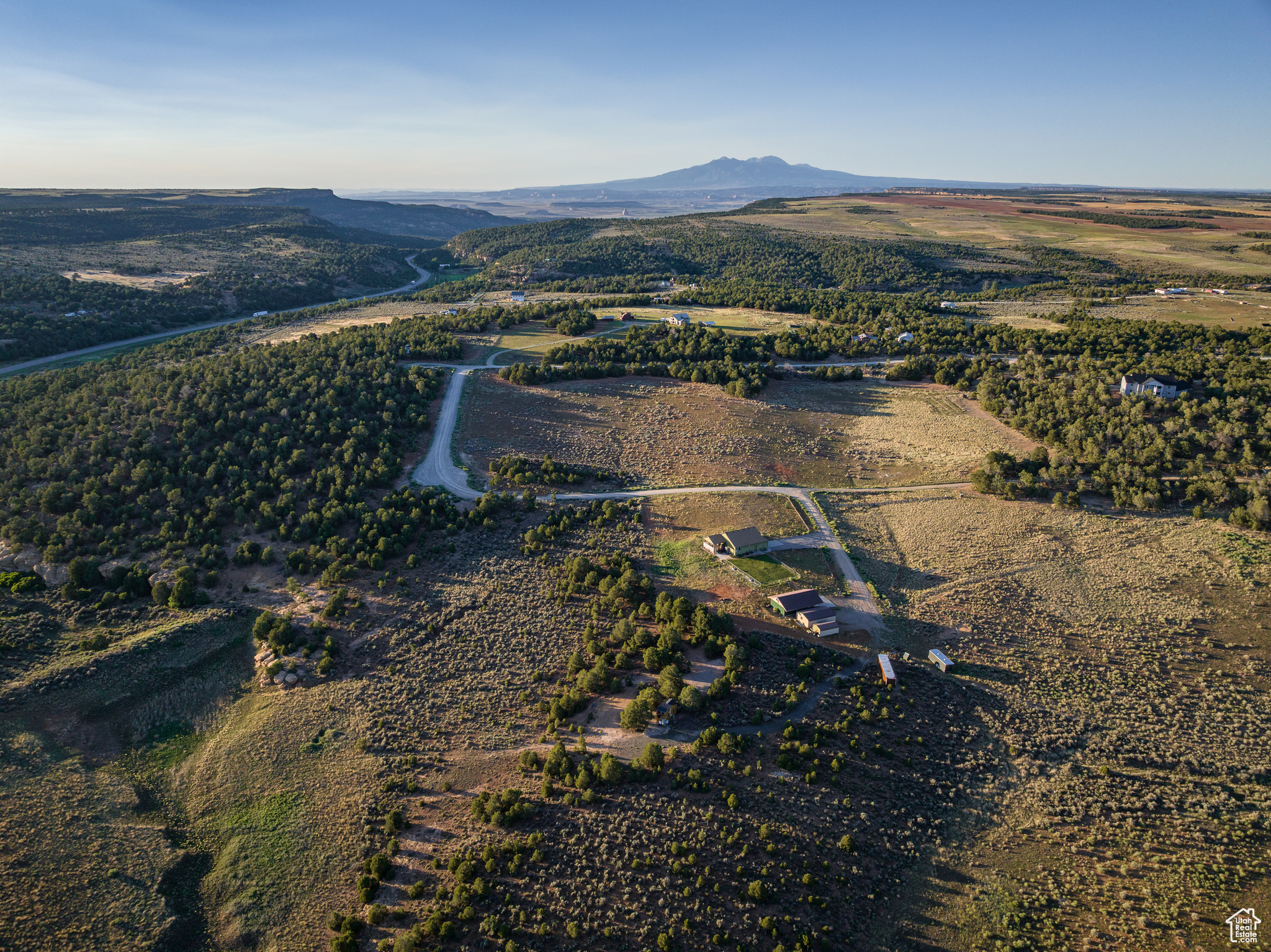 main property photo 18