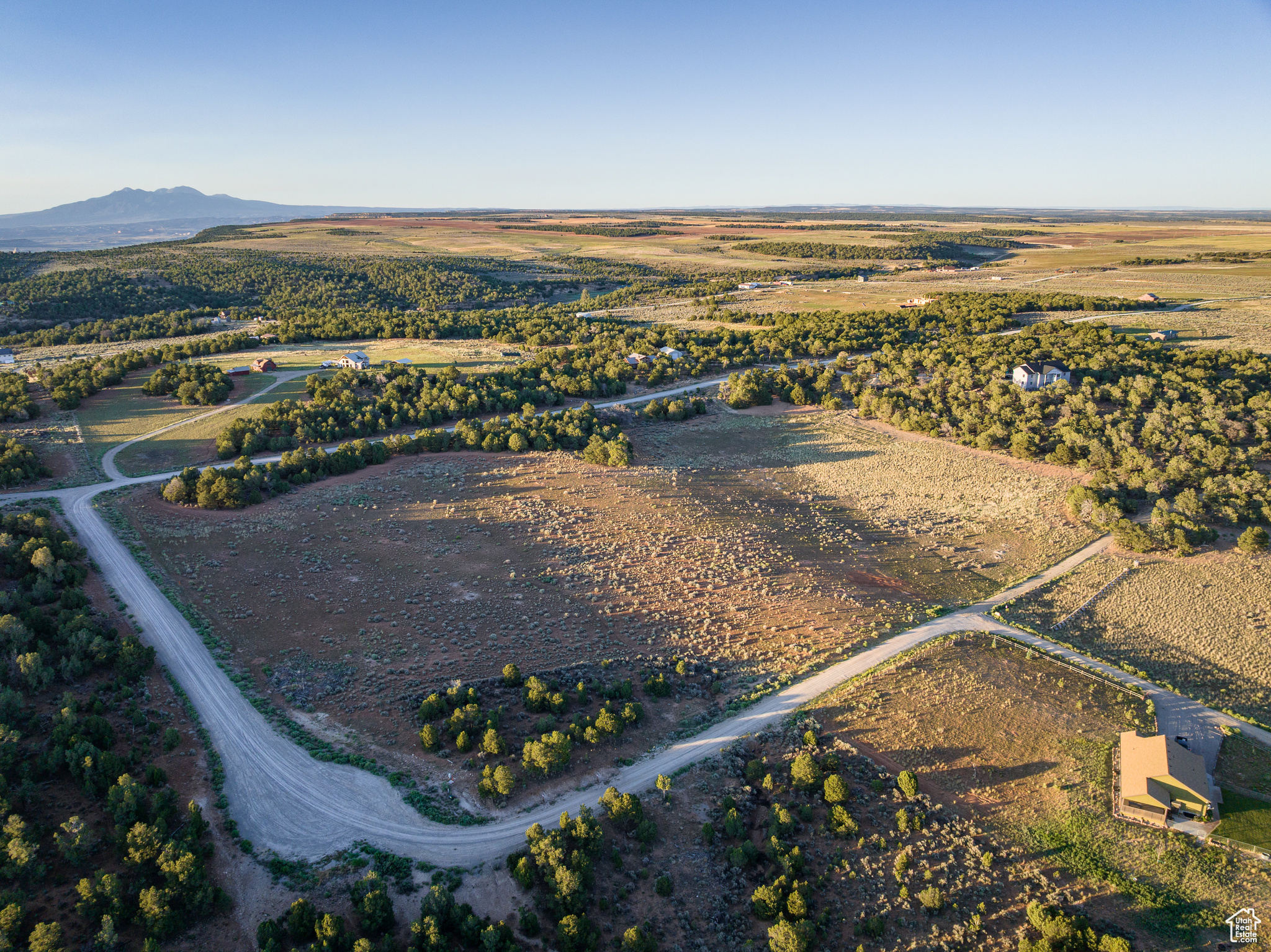 main property photo 19