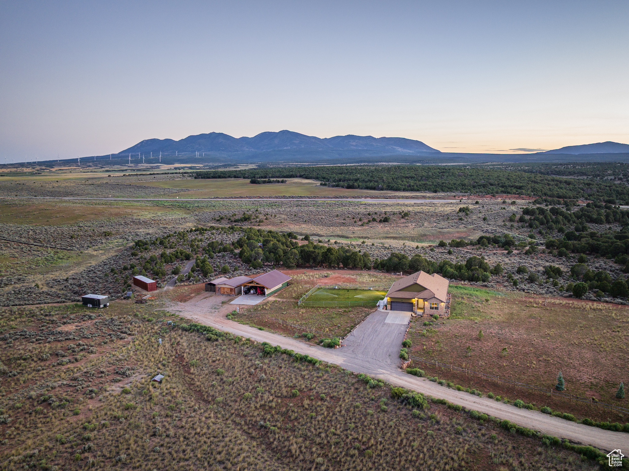 main property photo 2
