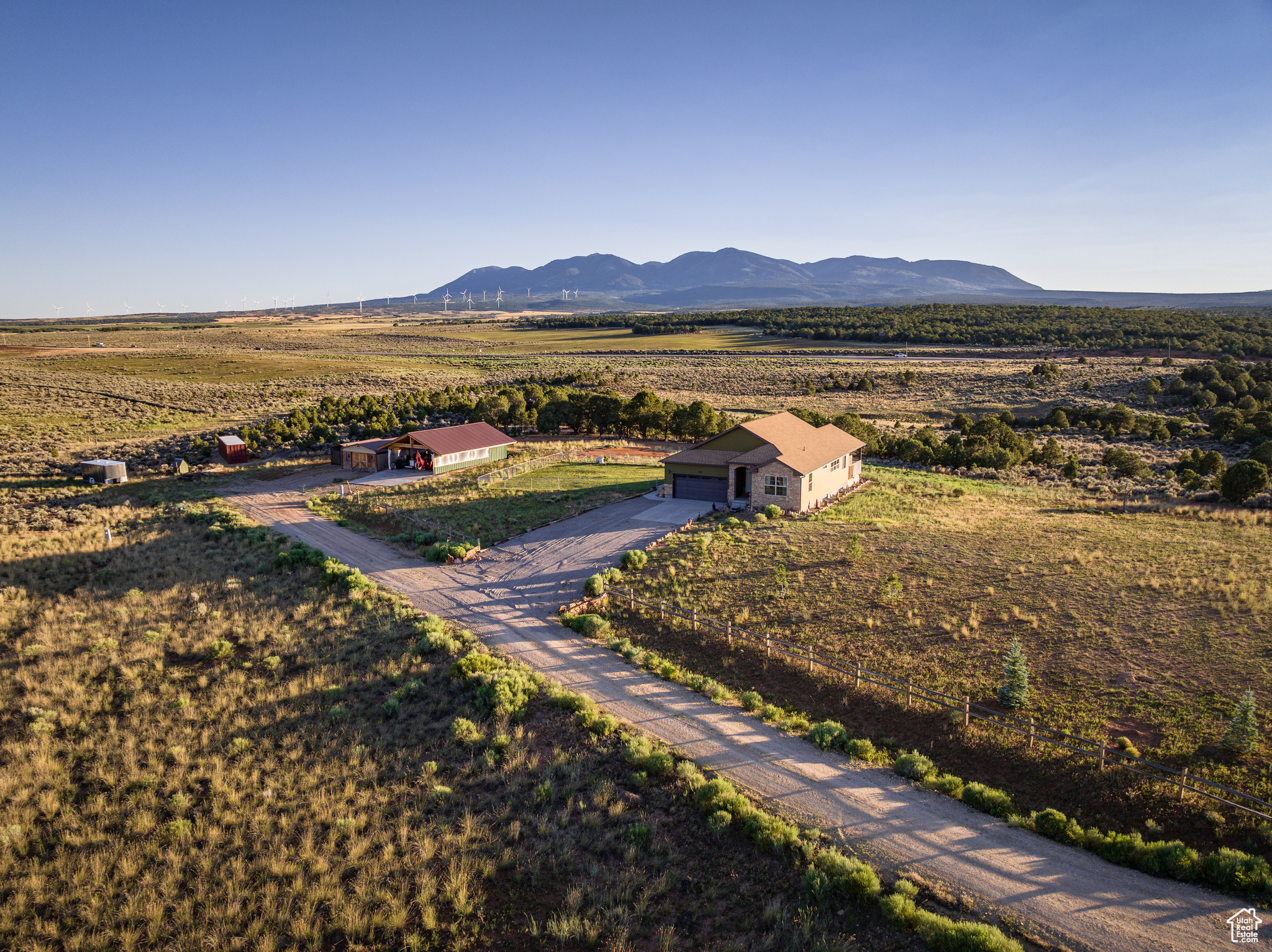 main property photo 27