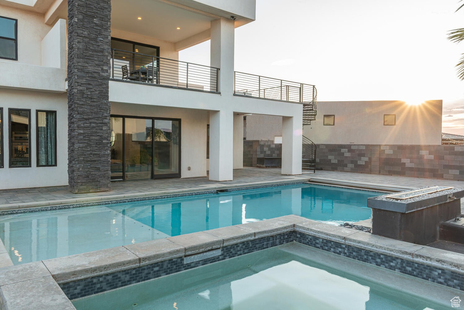 main property photo 51