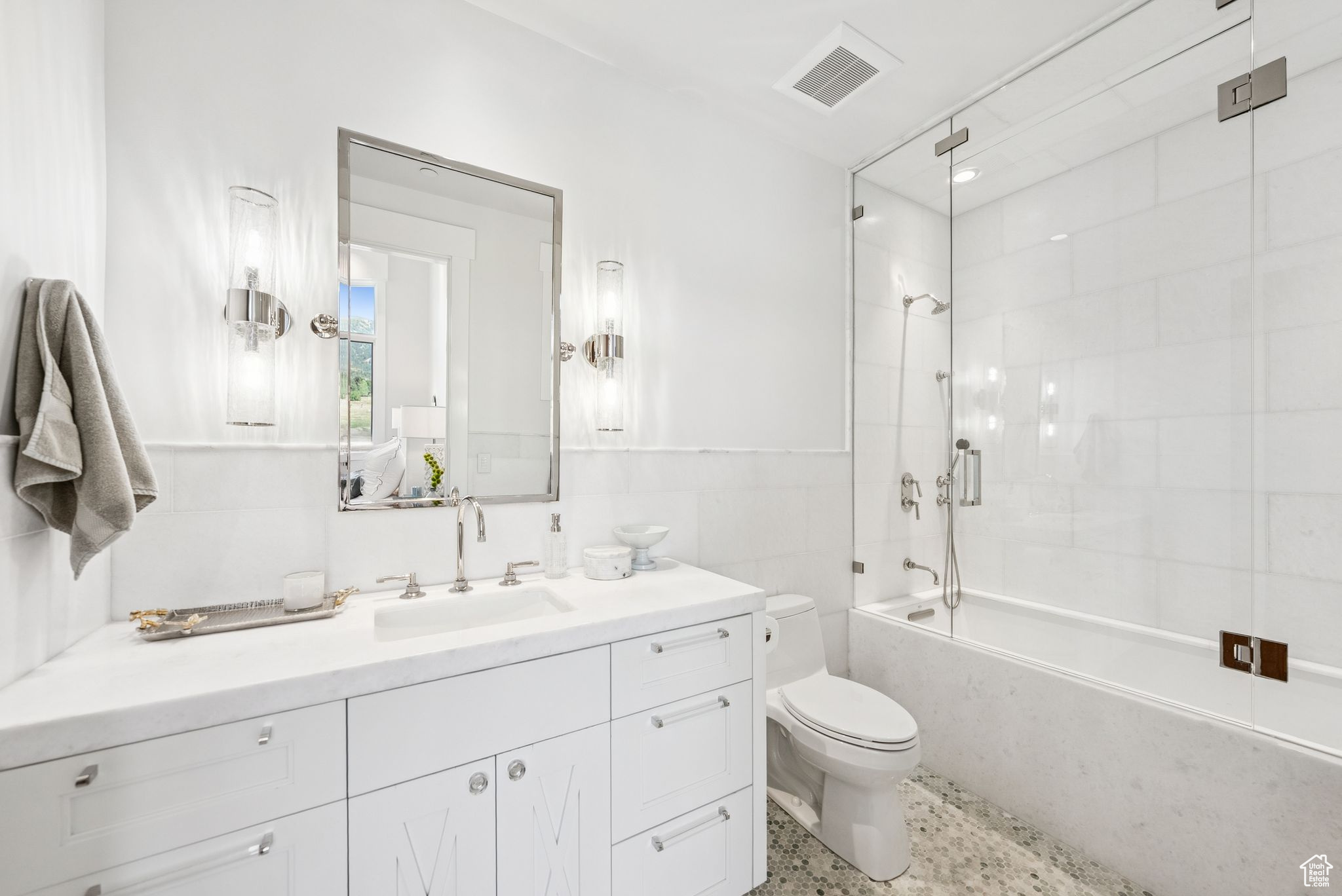 main property photo 66