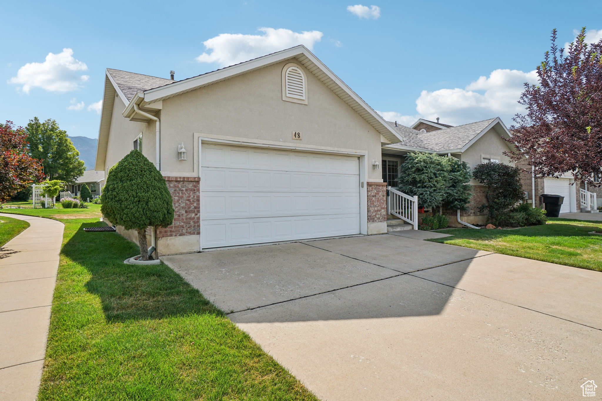 property viewer photo 1