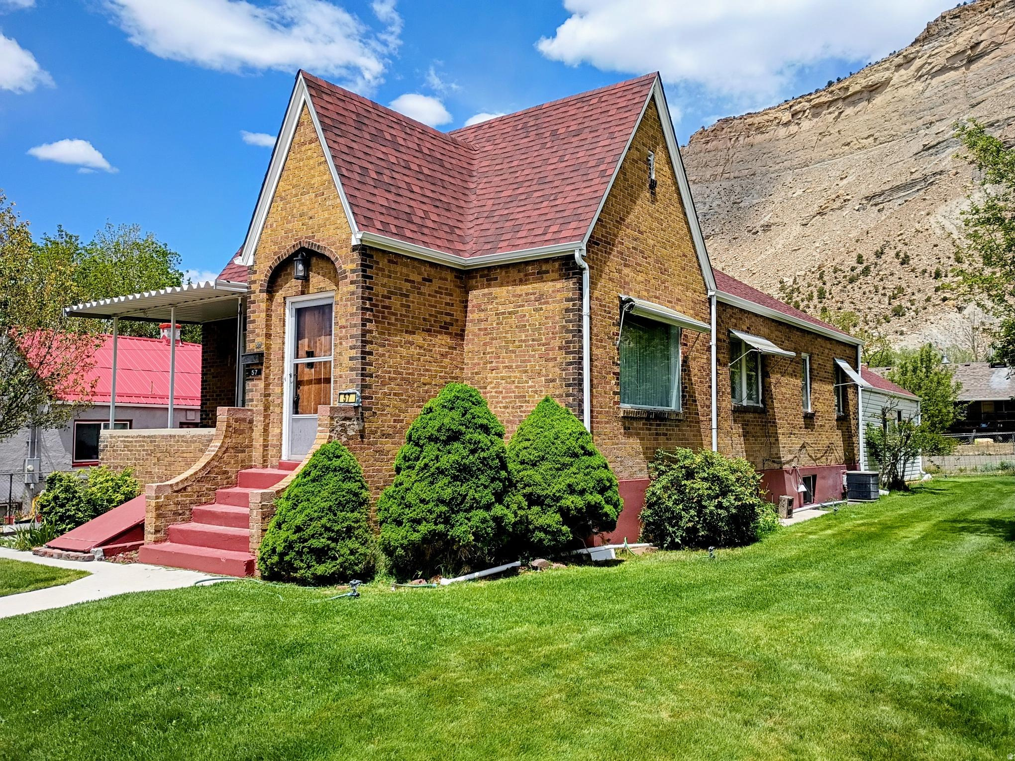 main property photo 50
