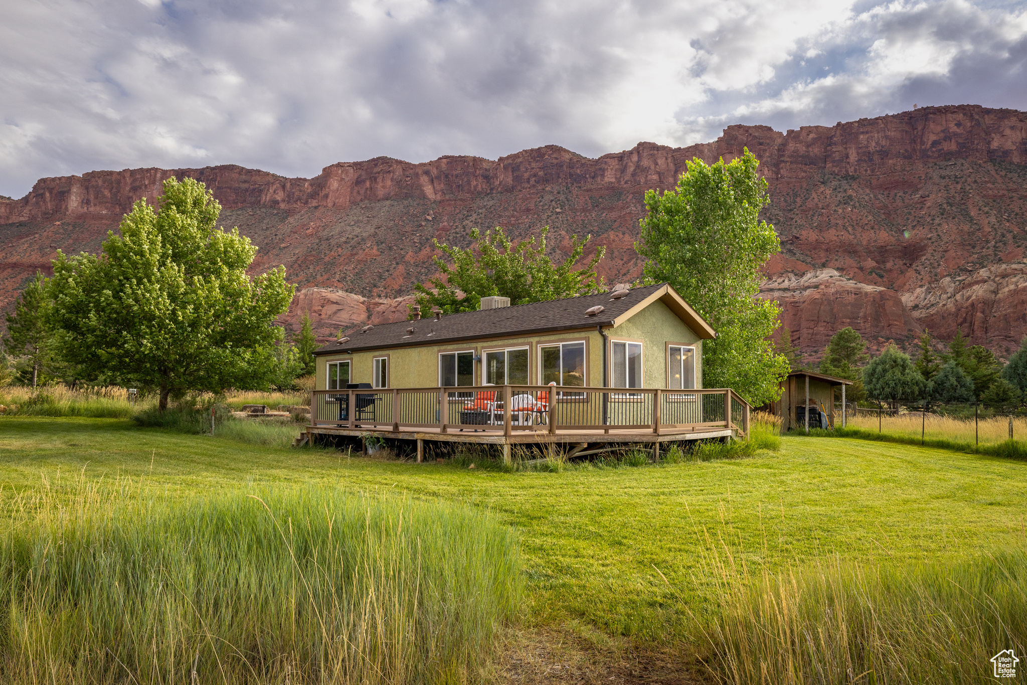 main property photo 19