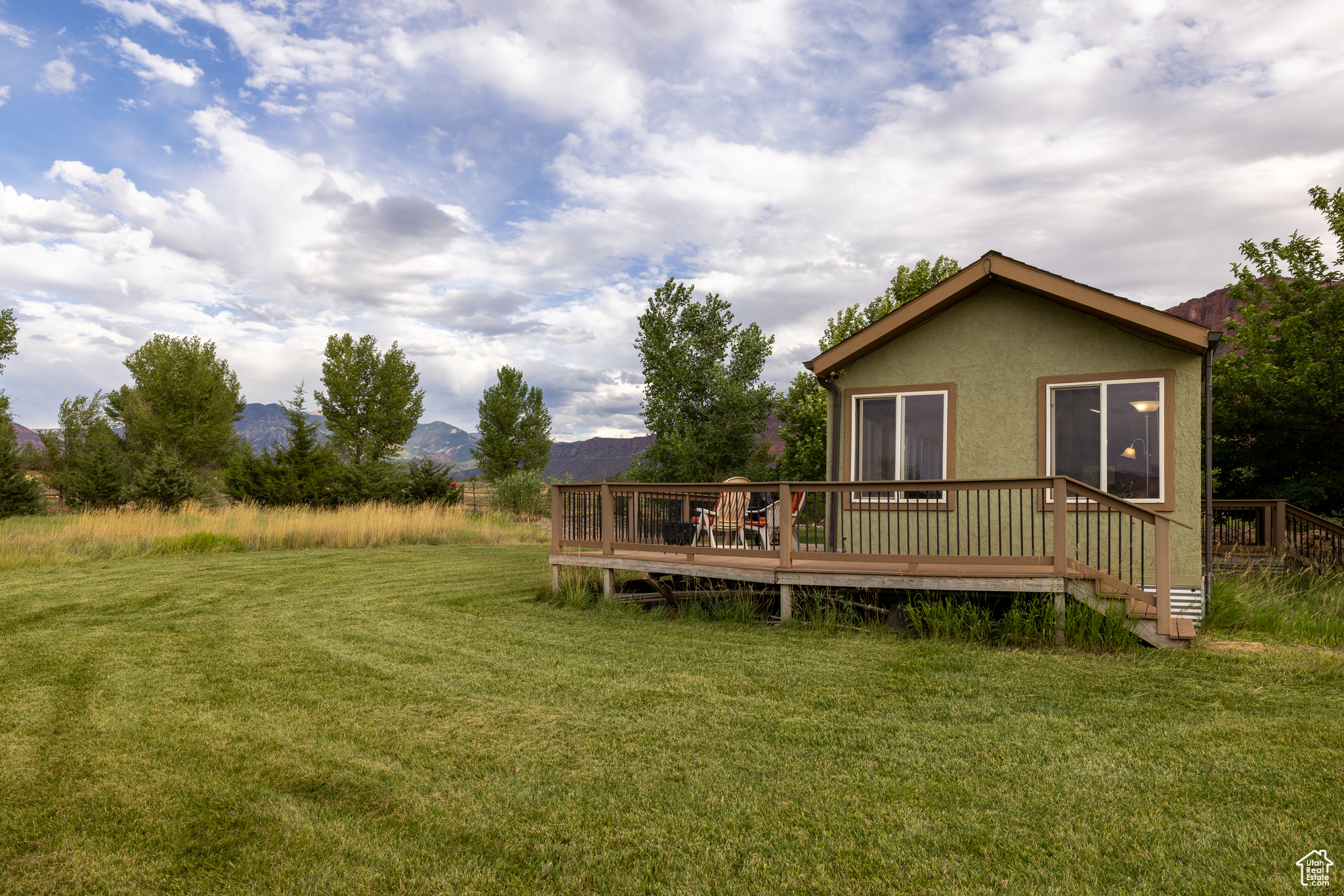 main property photo 20
