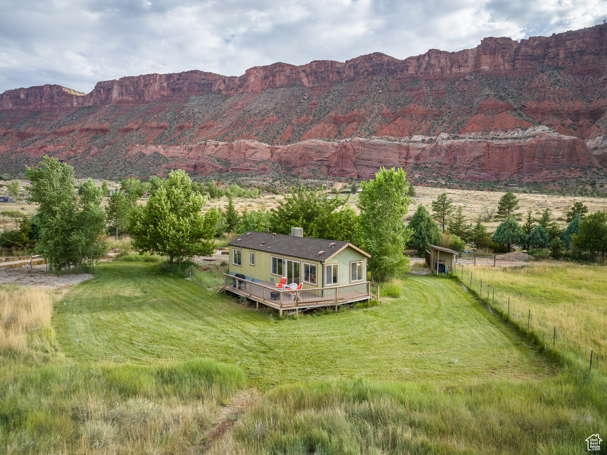 main property photo 4
