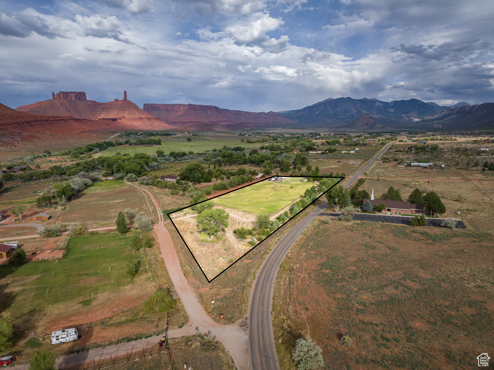 main property photo 1