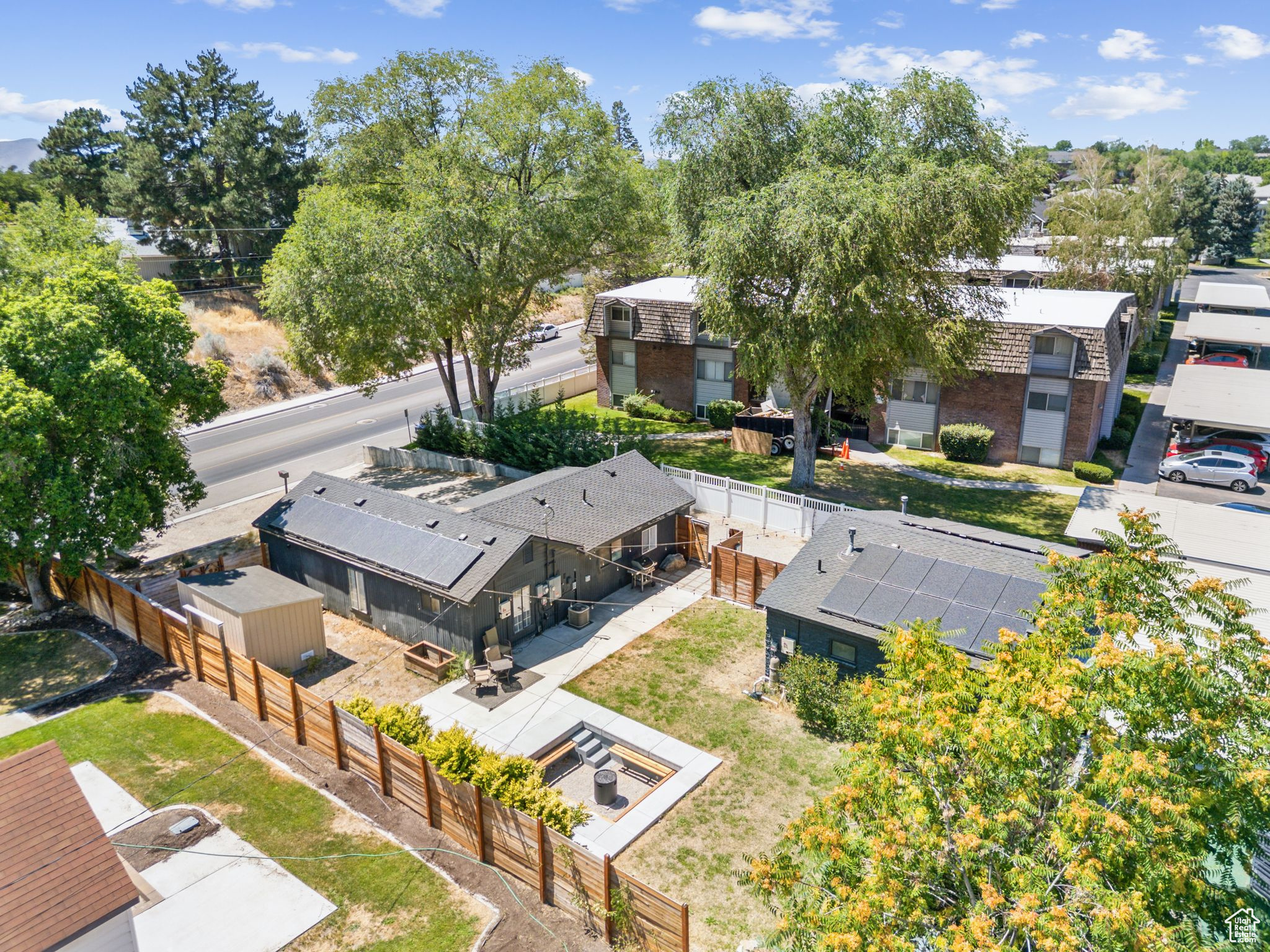 main property photo 43