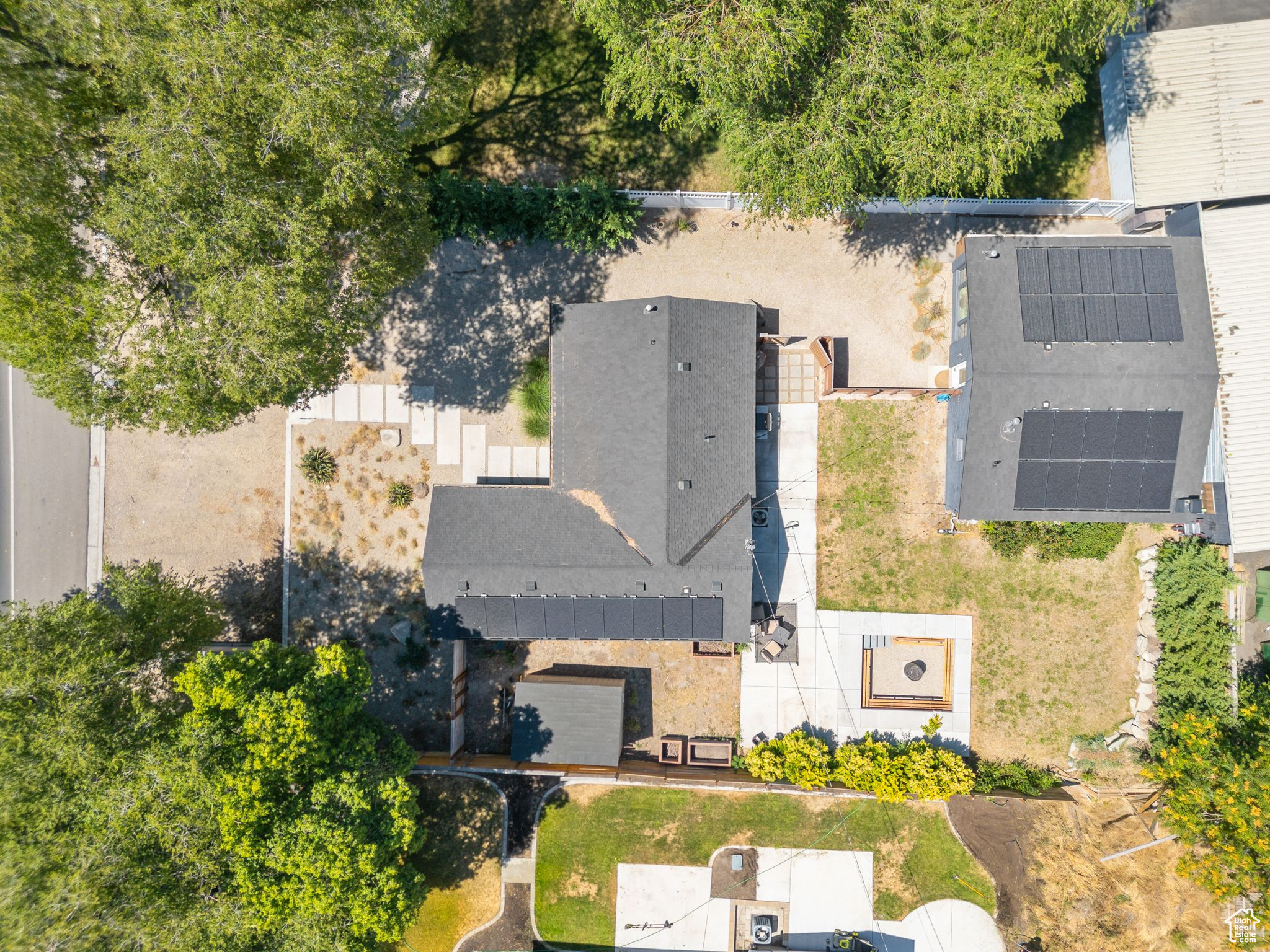 main property photo 46