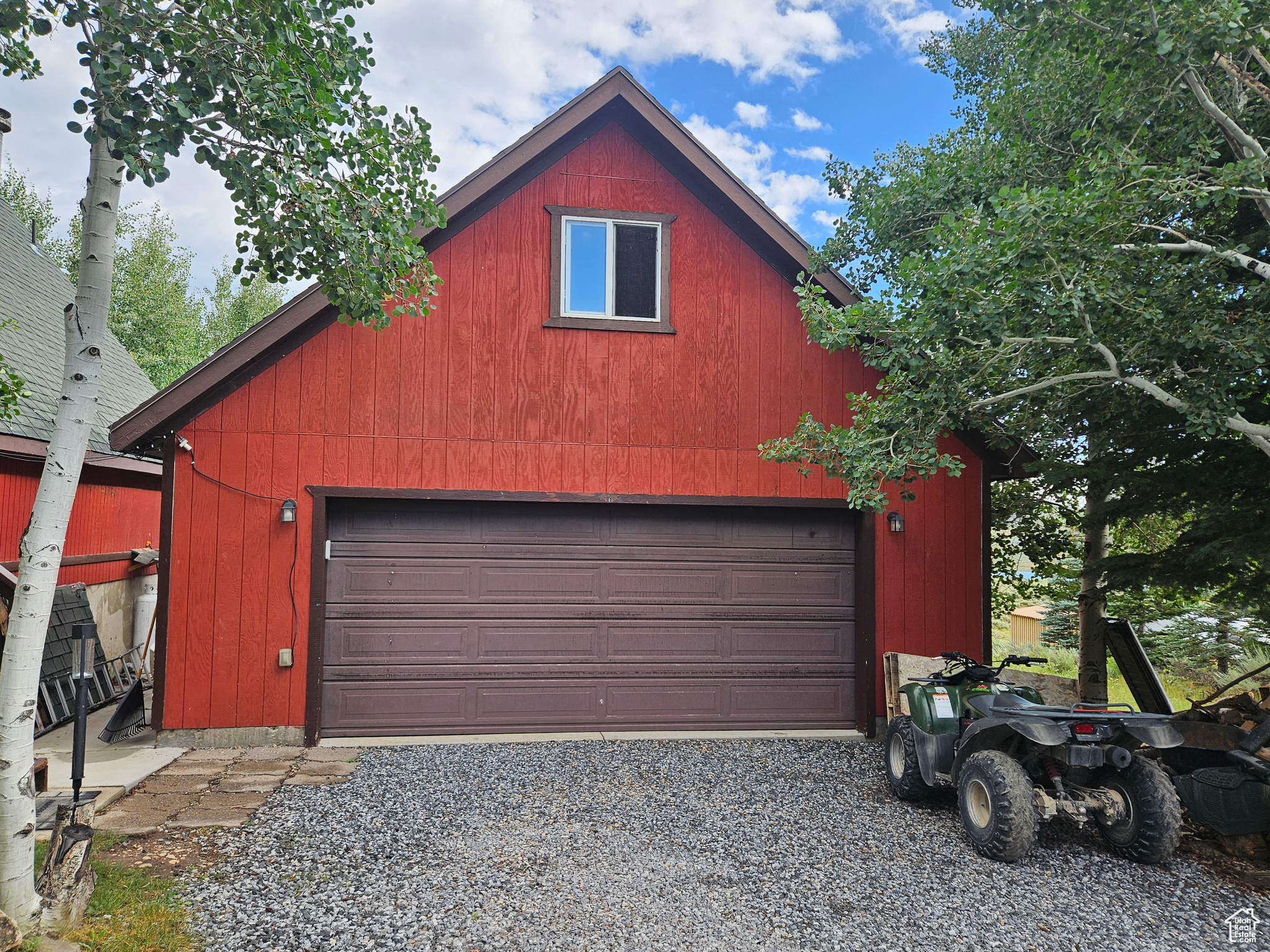 main property photo 61