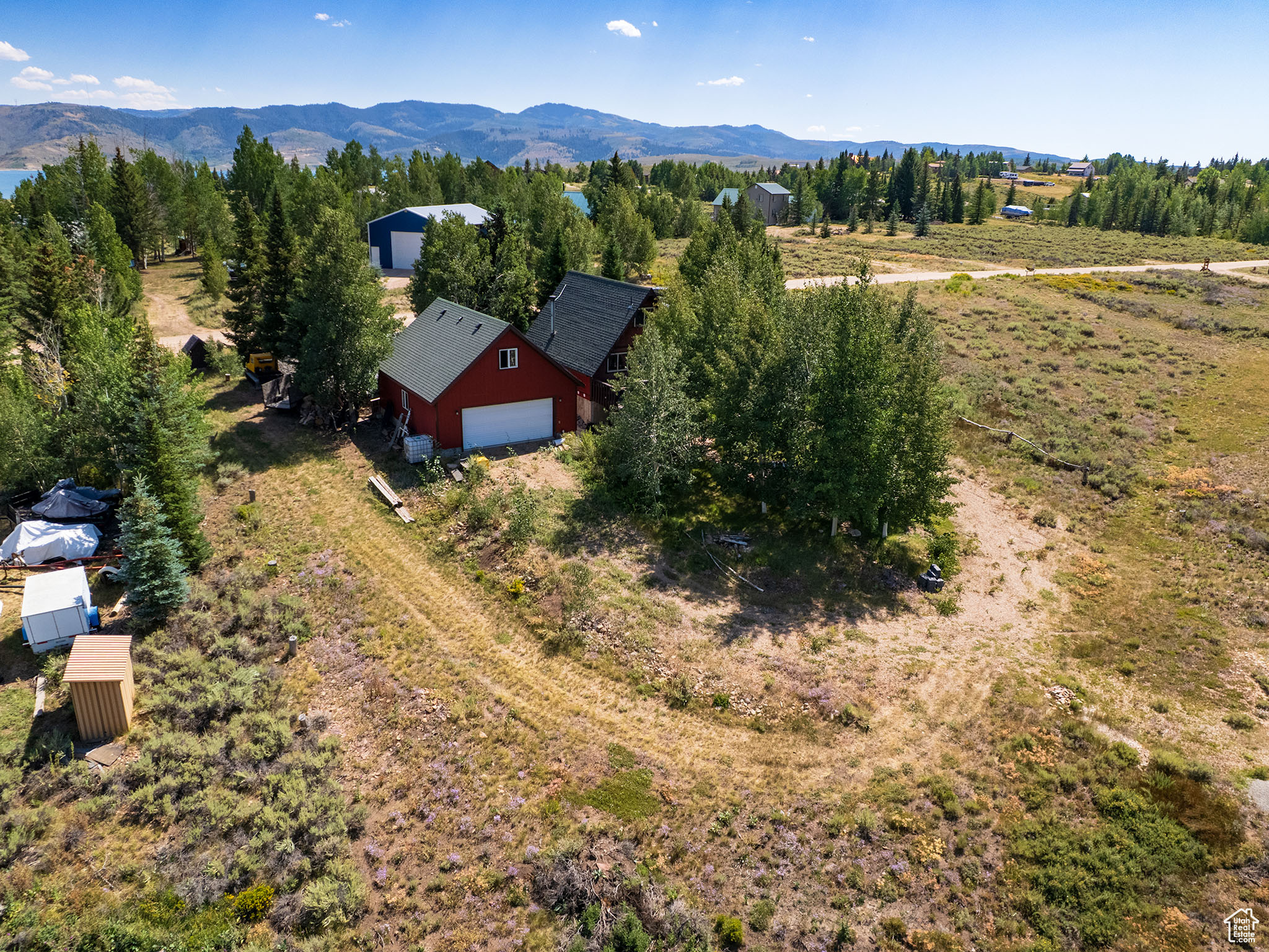 main property photo 80