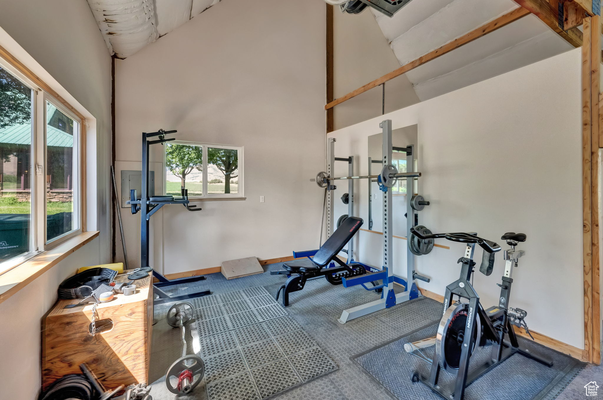 main property photo 35