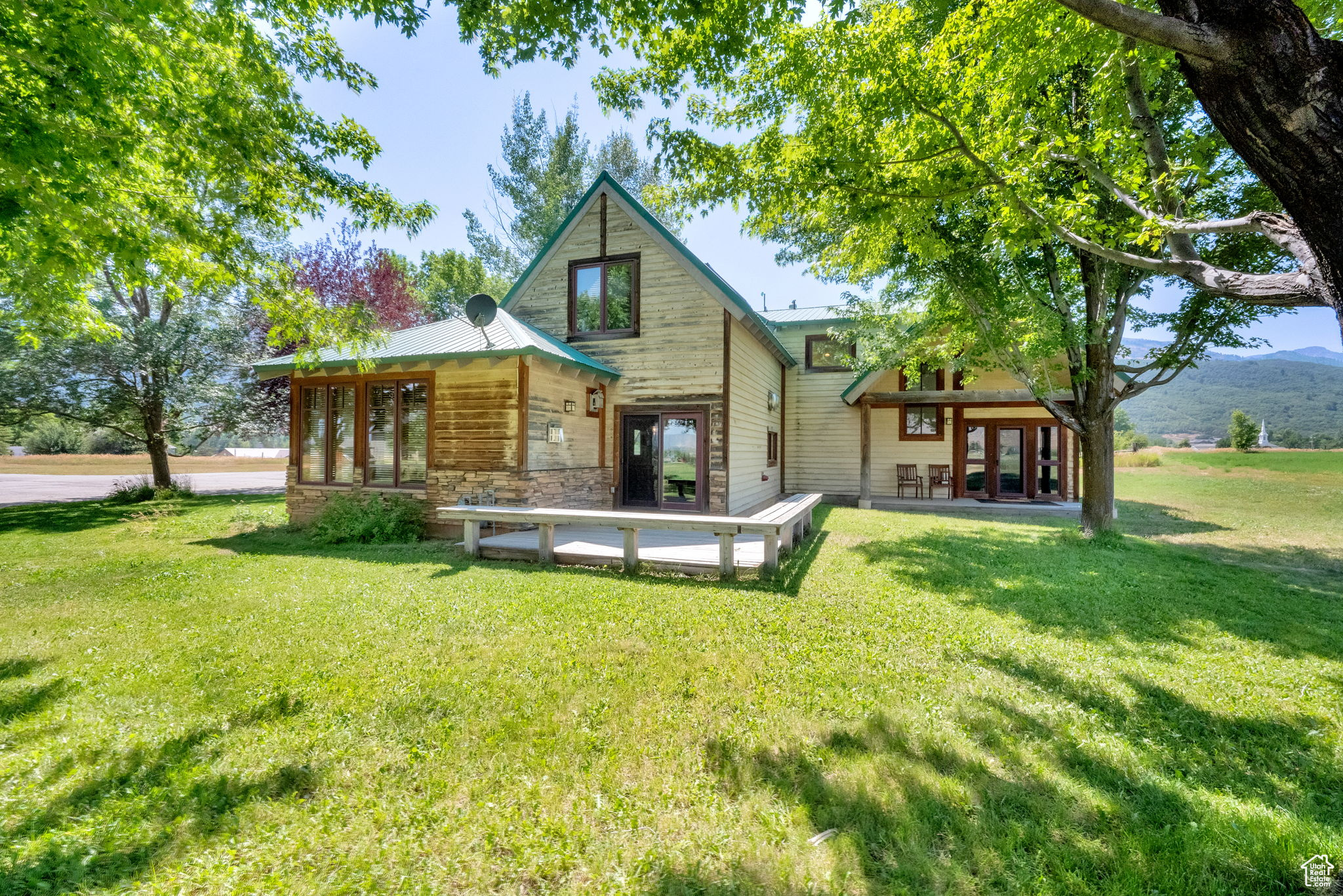 main property photo 44