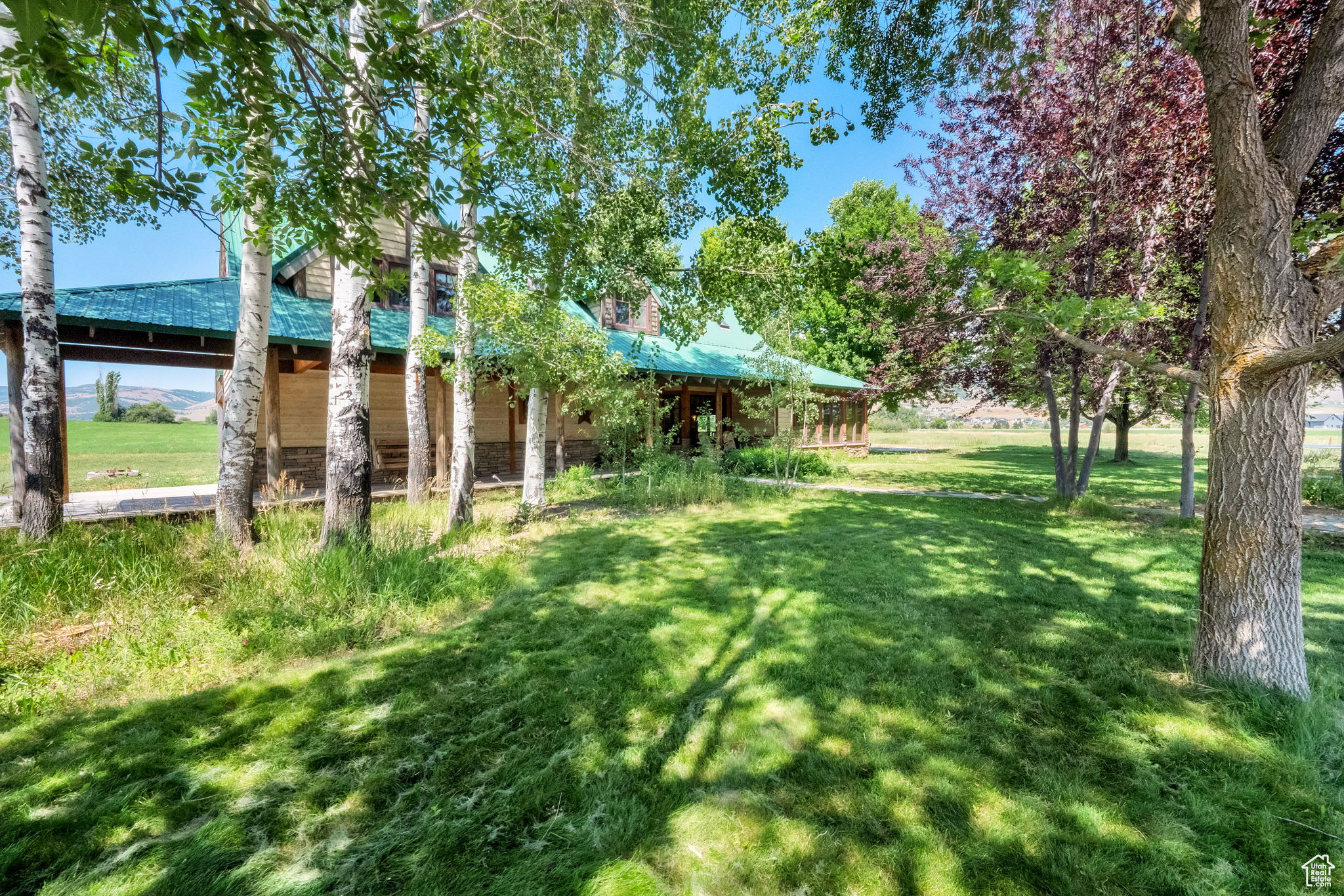 main property photo 46