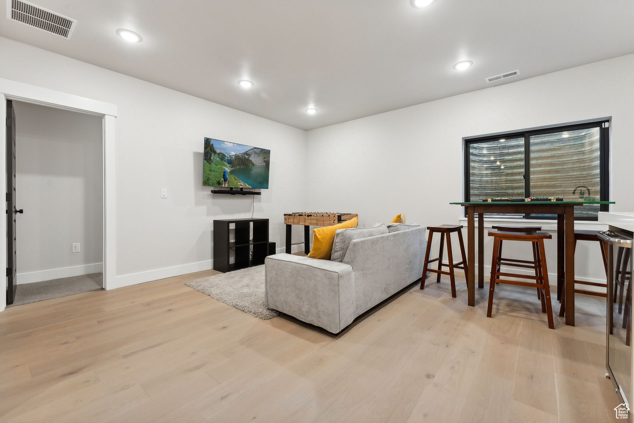 property viewer photo 28