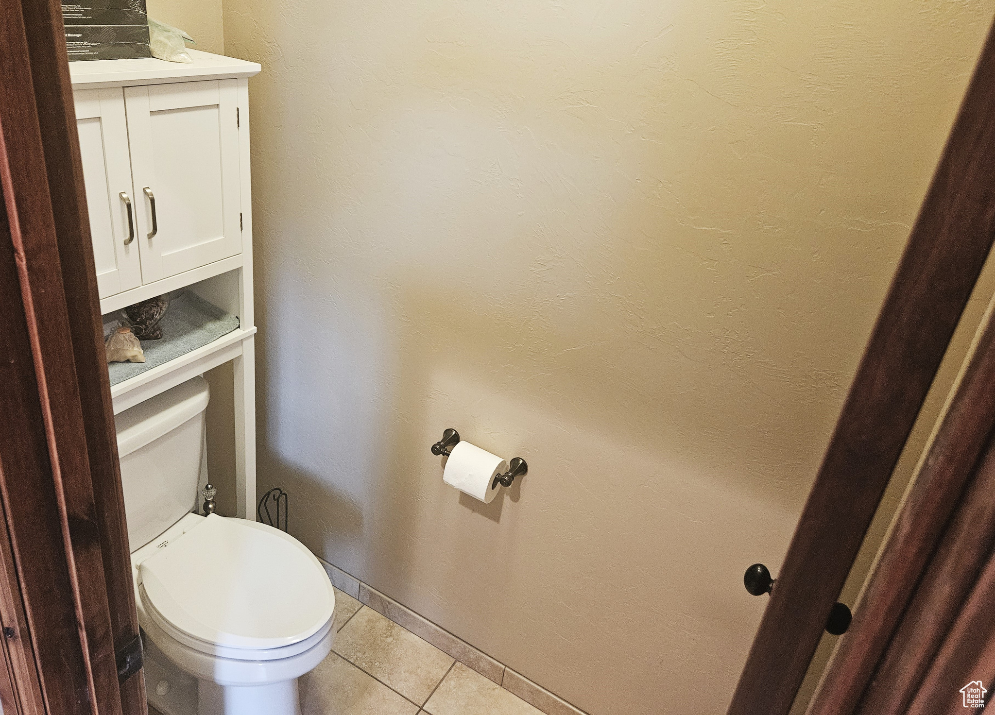 main property photo 64