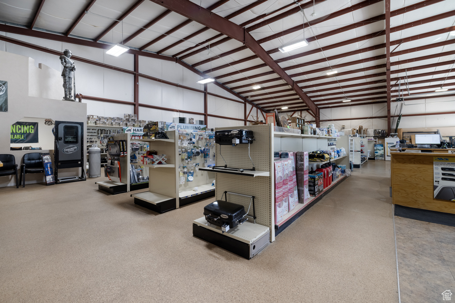main property photo 31