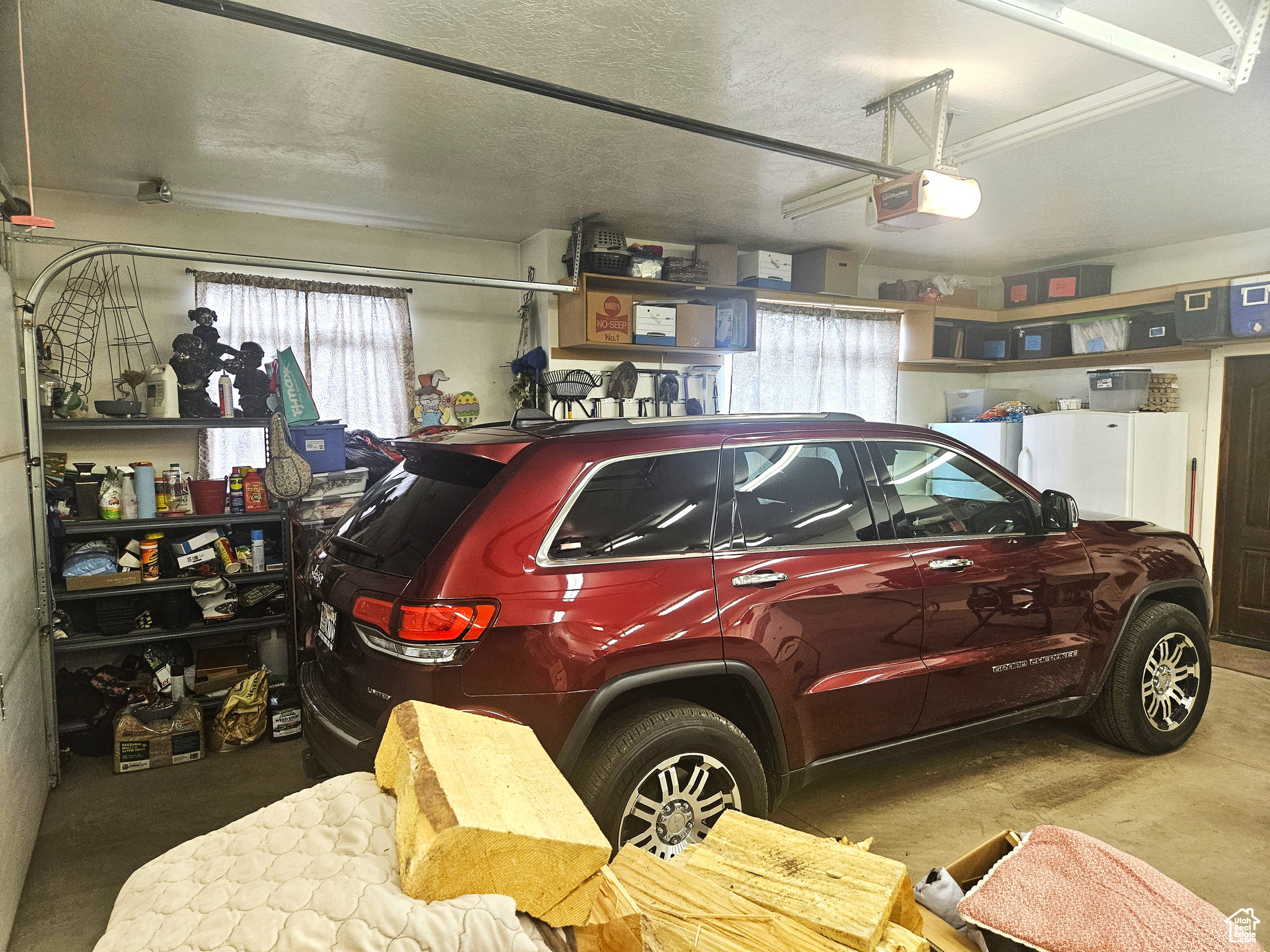 main property photo 80