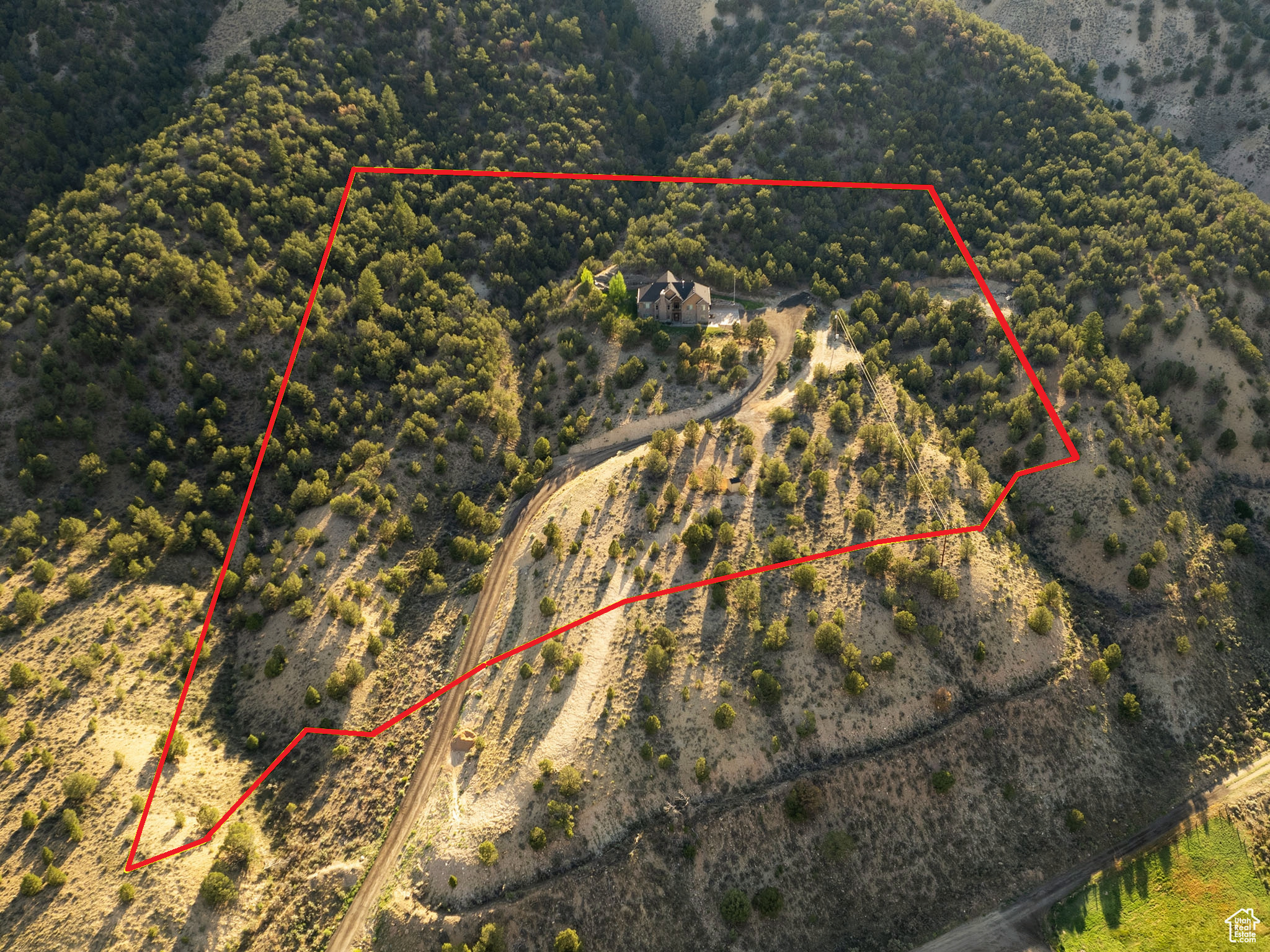 main property photo 9