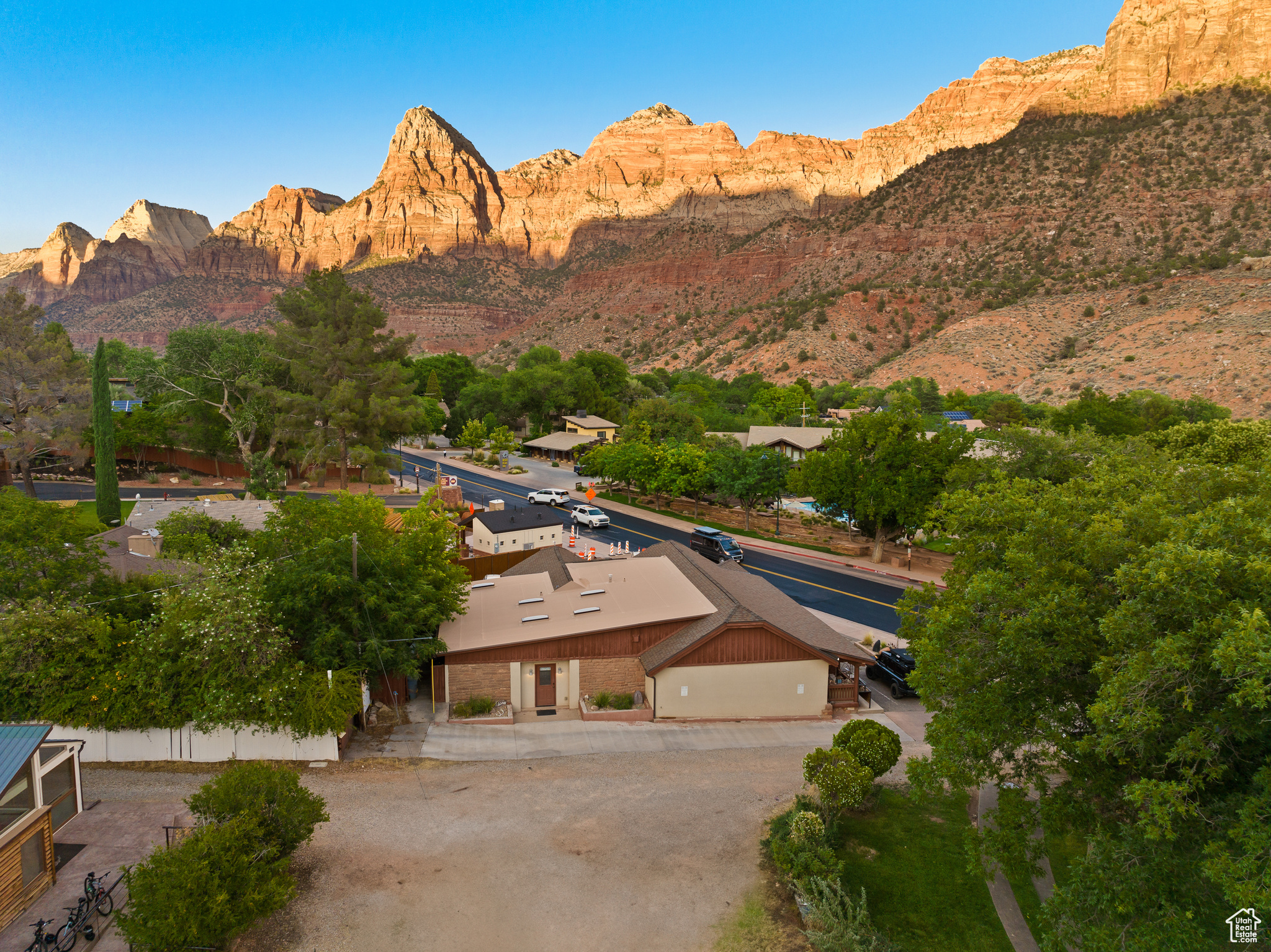 main property photo 53