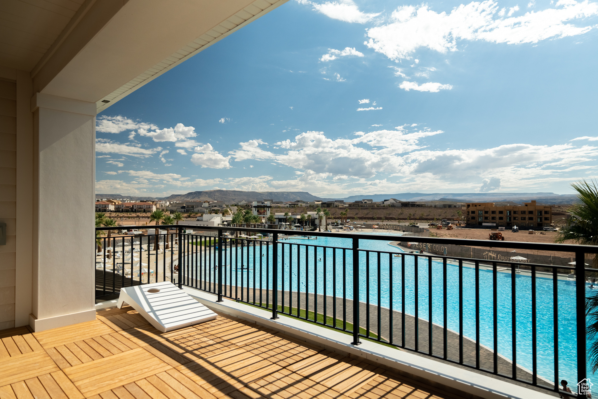 main property photo 6