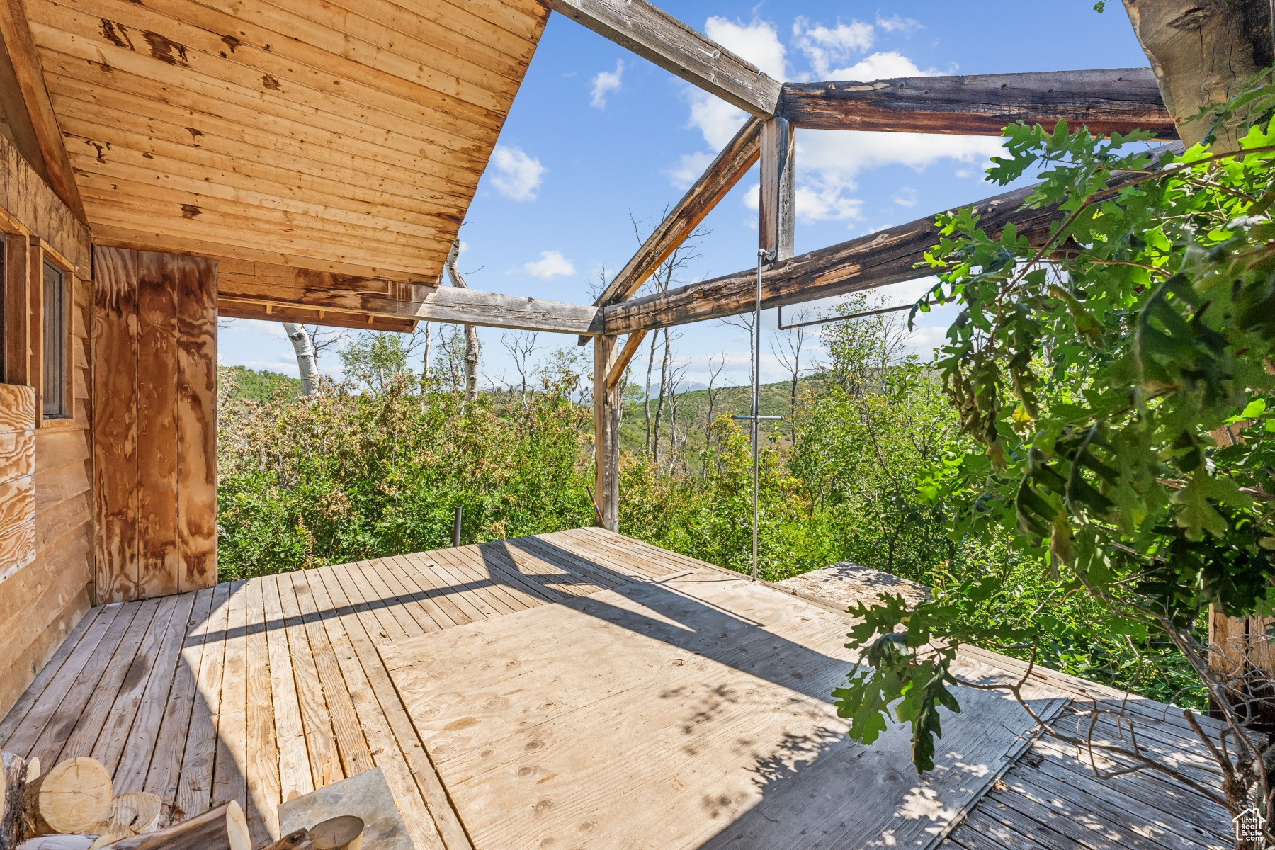 main property photo 10