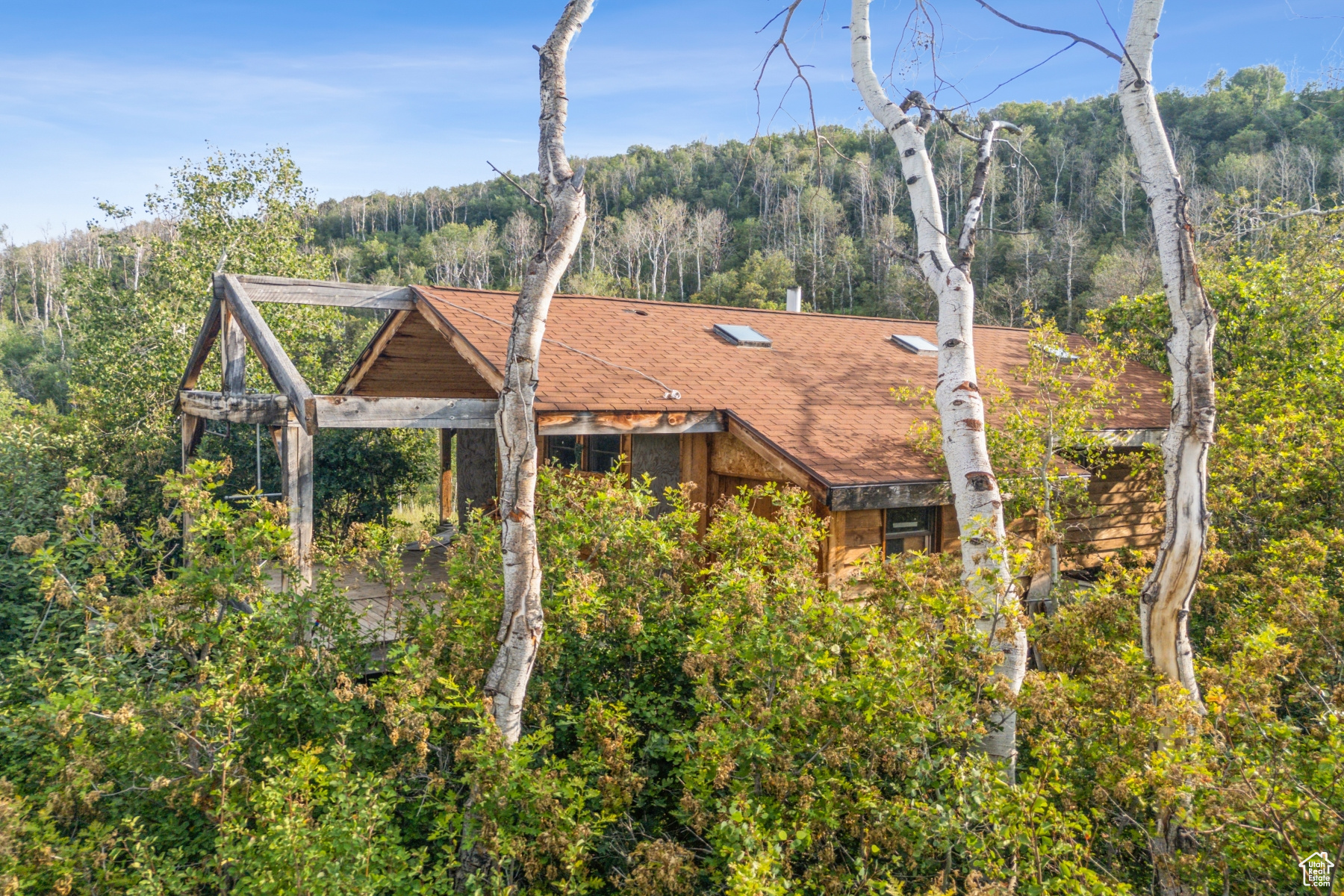 main property photo 60