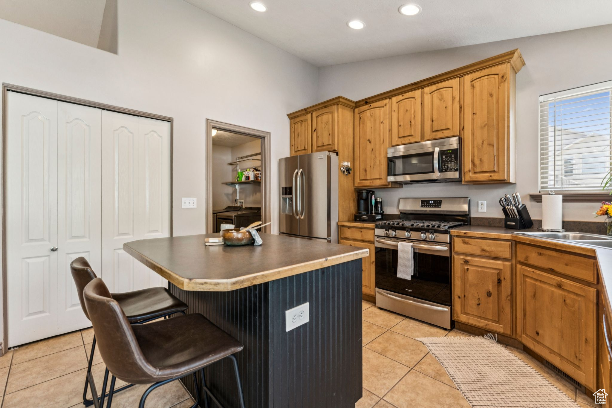 property viewer photo 15