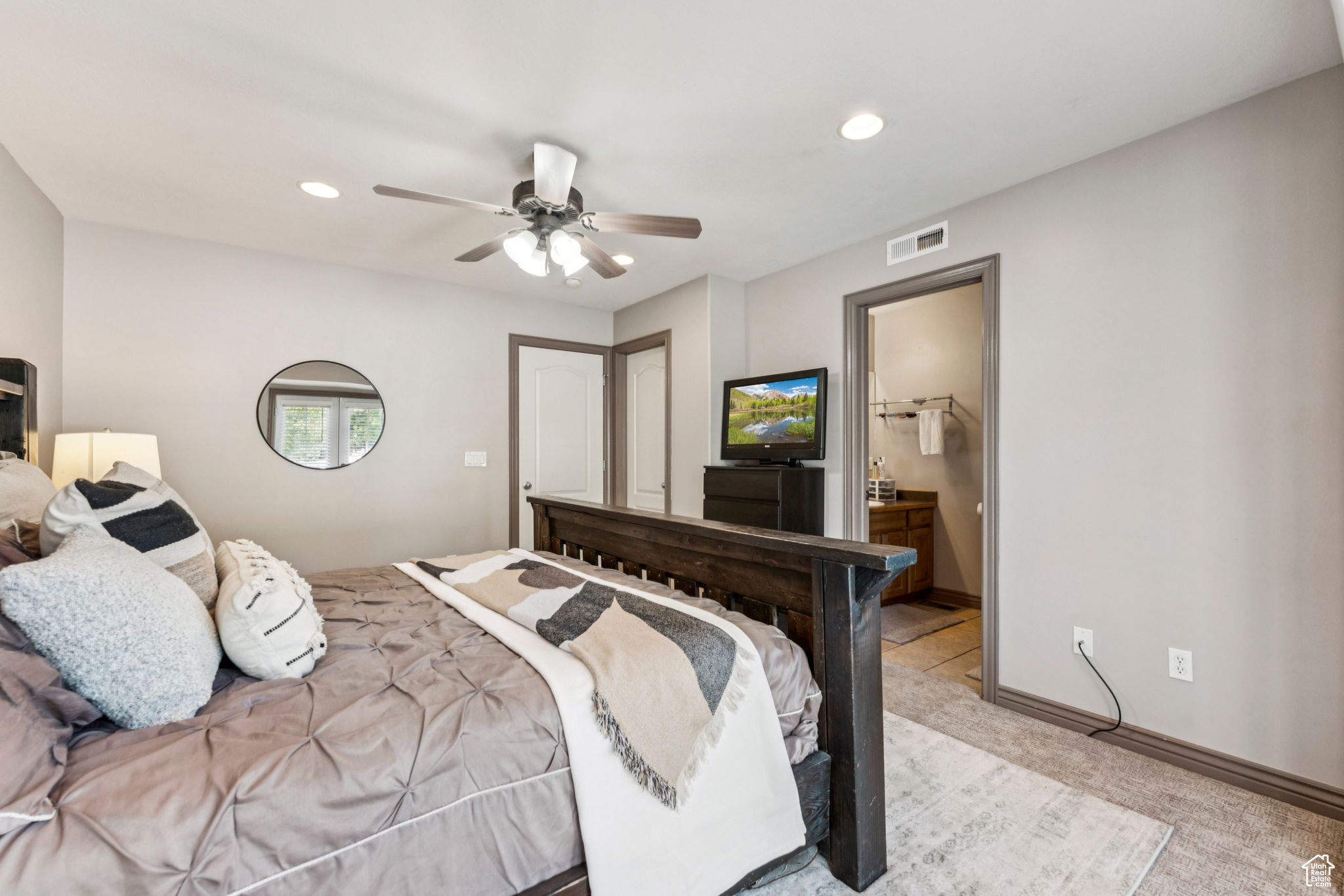 property viewer photo 19