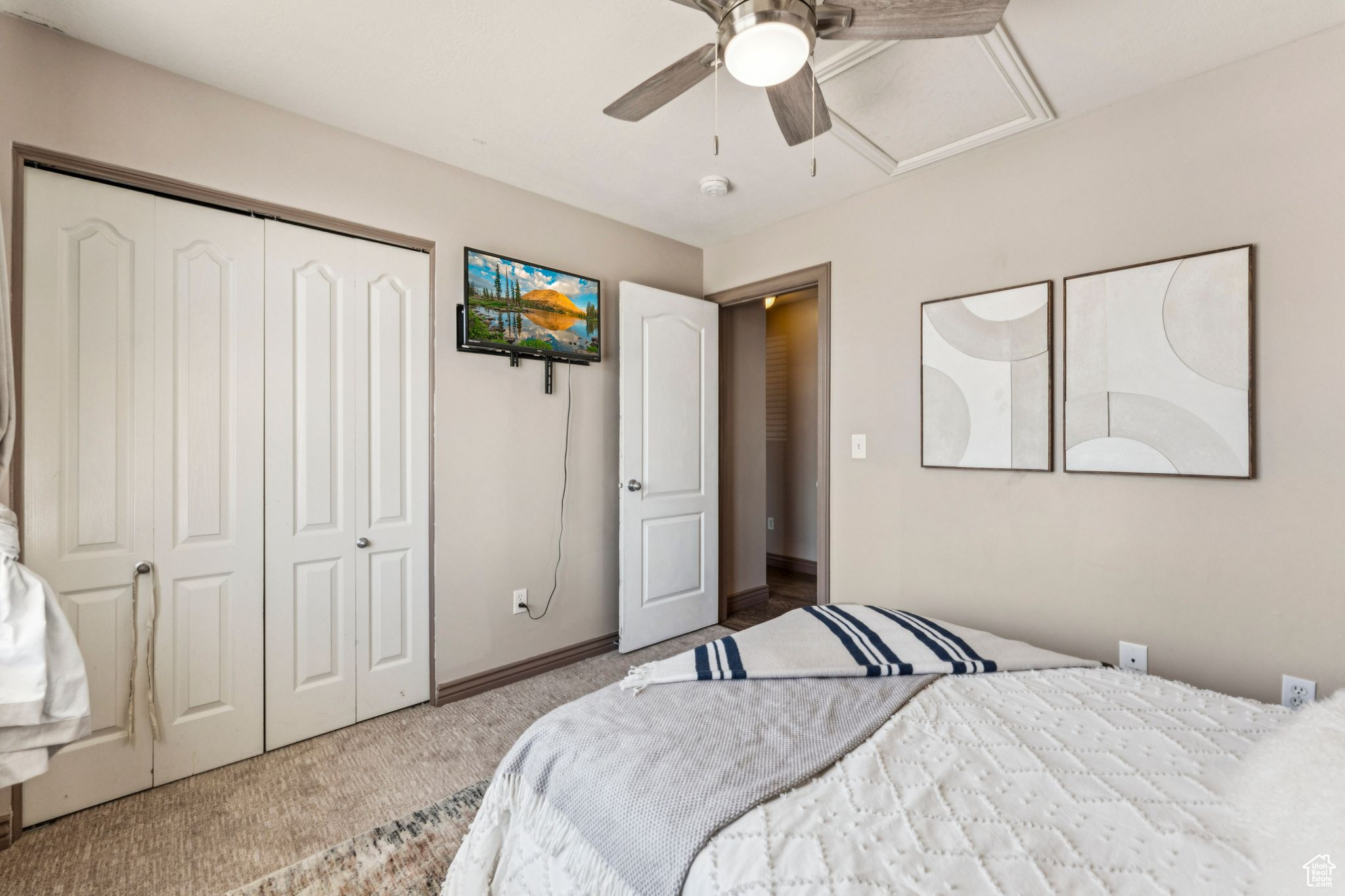 property viewer photo 25