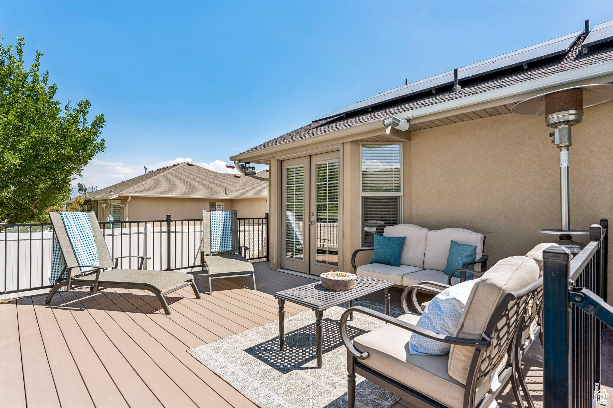property viewer photo 44
